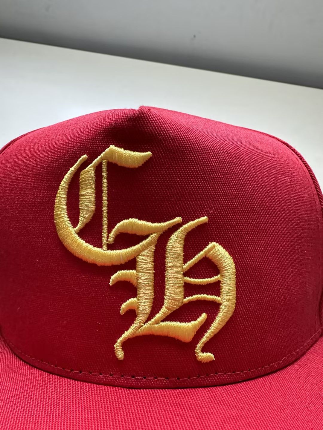 Chrome Hearts Chrome Hearts CH Embroidered 22K Gold Diamond Button Red Cap Size ONE SIZE - 6 Thumbnail