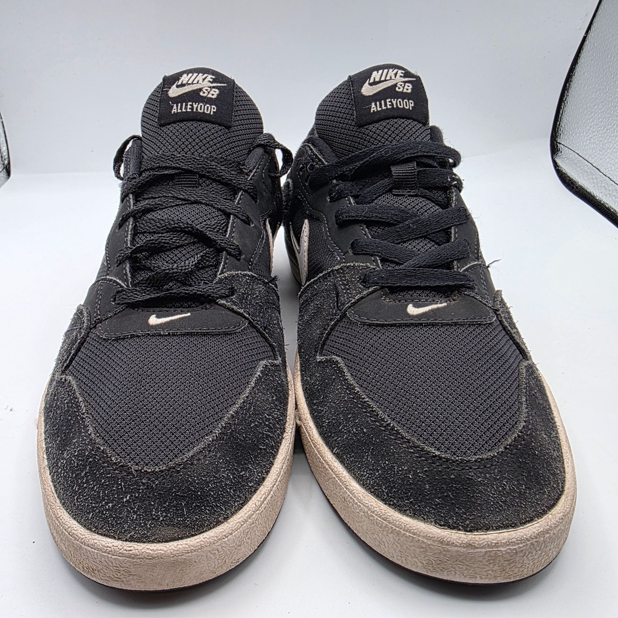 Nike Nike SB Alleyoop Mens Size 9 Black White Athletic Shoes Runn Size US 9 / EU 42 - 2 Thumbnail