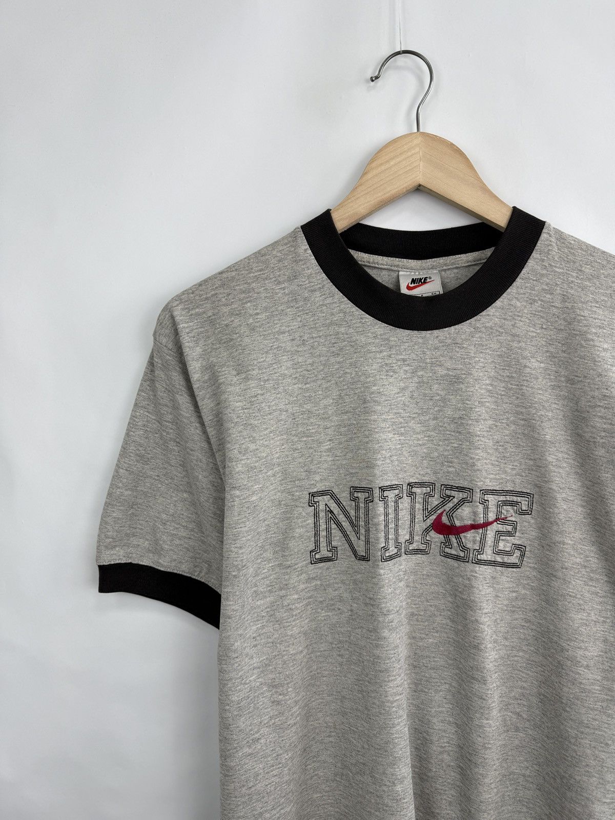 Nike 🇺🇸 Vintage 90s Nike Swoosh Y2K T-Shirt Rare Hype Retro Size US M / EU 48-50 / 2 - 2 Thumbnail