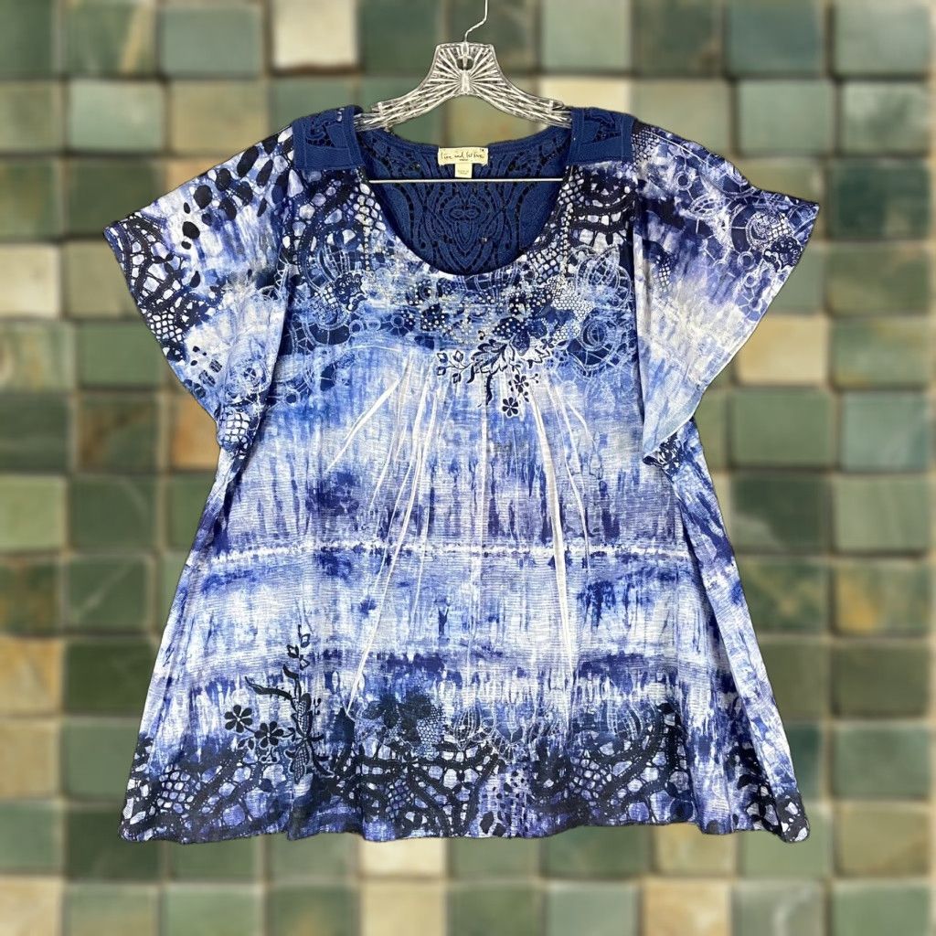 Olive VINTAGE Live And Let Live Bohemian Blouse Short Sleeve Women’s Plus Size 1X Blue Sparkly Size 40" / US 18 - 1 Thumbnail
