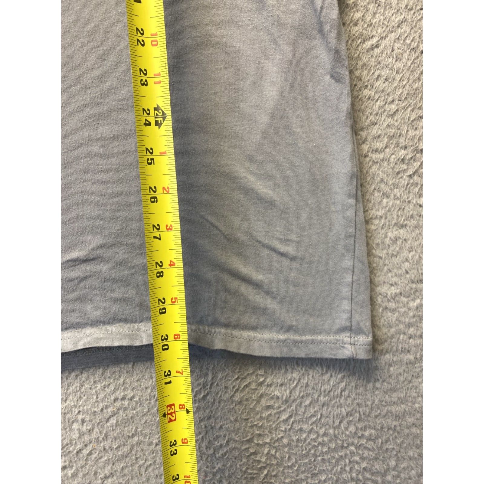 Vintage VINTAGE Iowa Men T-Shirt XL Gray Graphic Short Sleeve Crew Neck Casual Cotton Summer Fall Winter Spring Size US XL / EU 56 / 4 - 5 Thumbnail