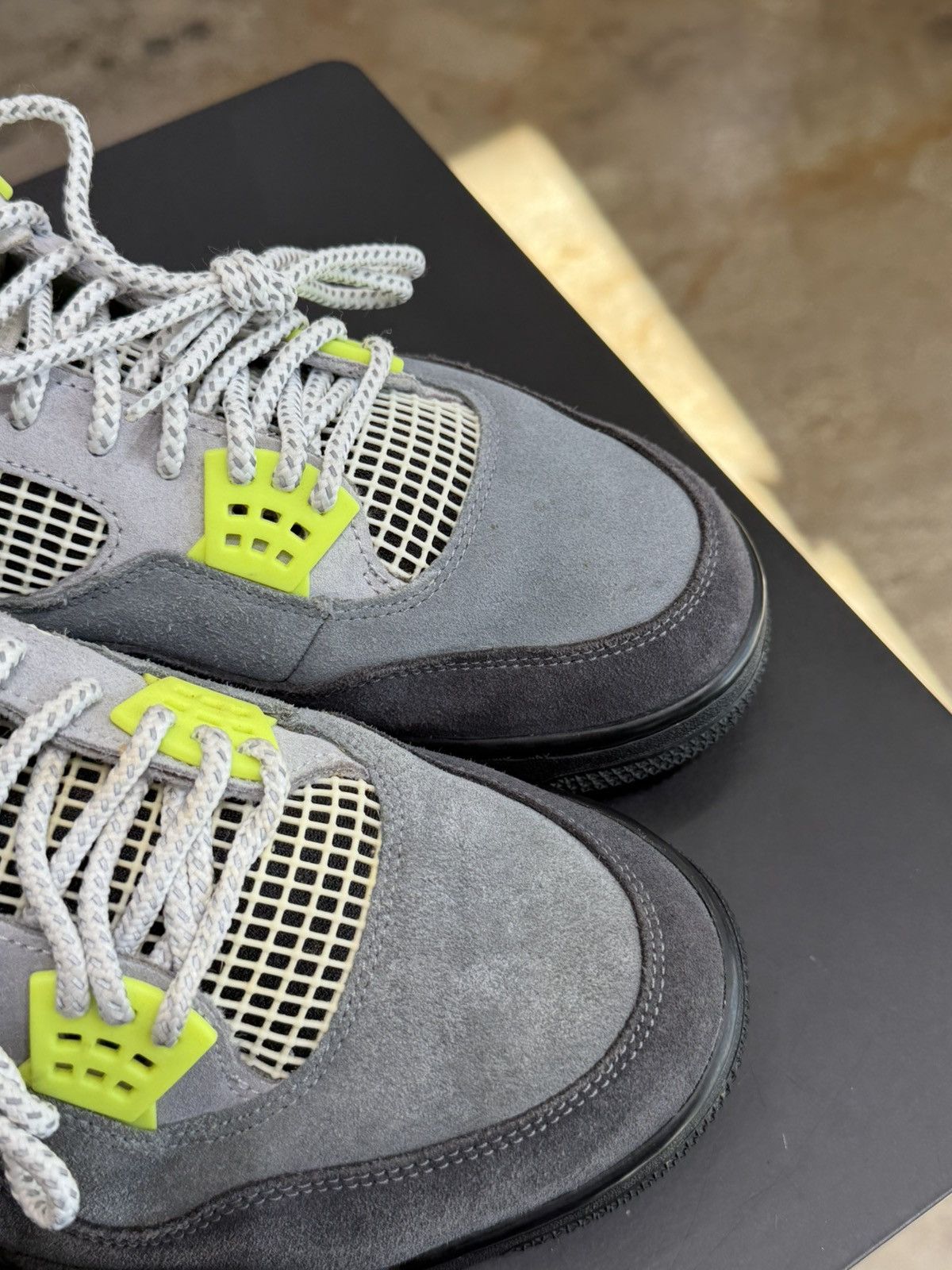 Jordan Brand Air Jordan 4 95 Neon Size 13 (2020) Size US 13 / EU 46 - 8 Thumbnail
