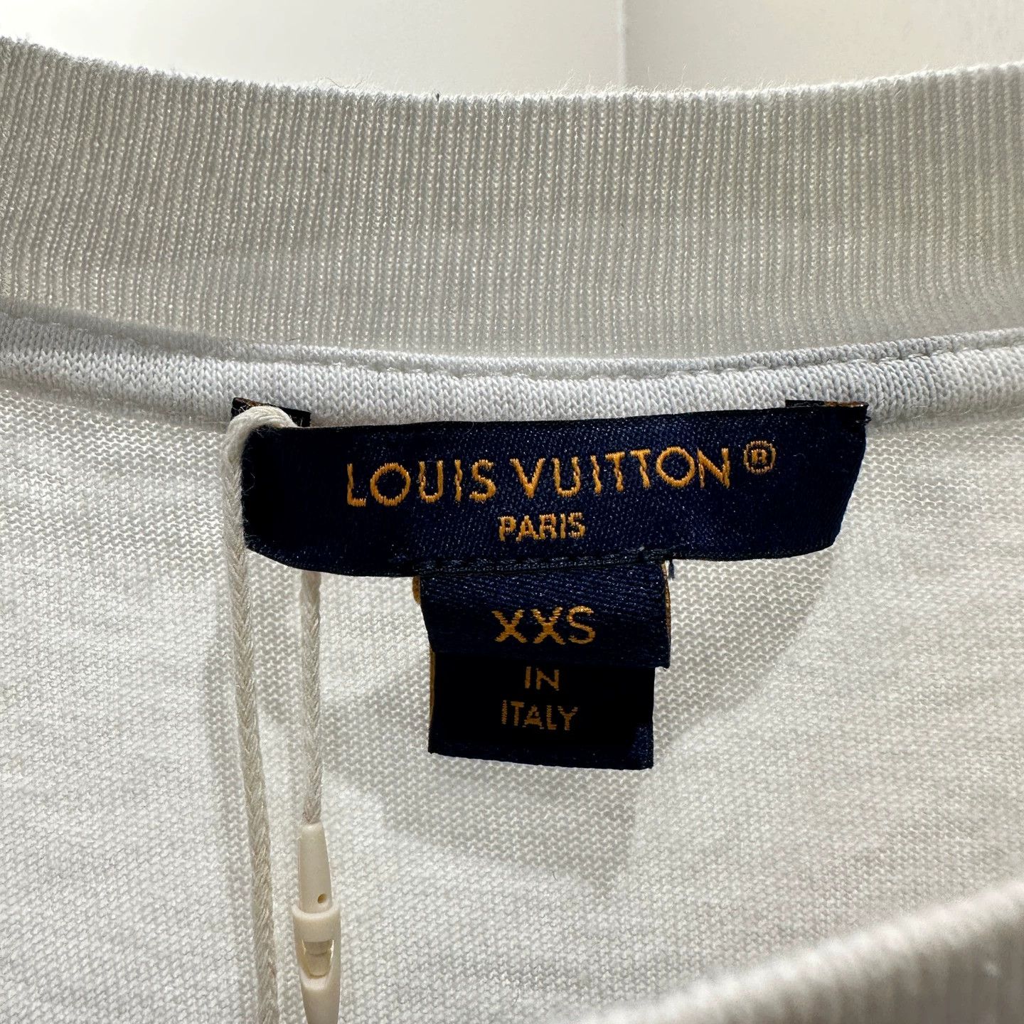 Louis Vuitton LV 26 Apr478 Portrait Bag Print Cotton Tee XXS Size US XXS / EU 40 - 3 Thumbnail