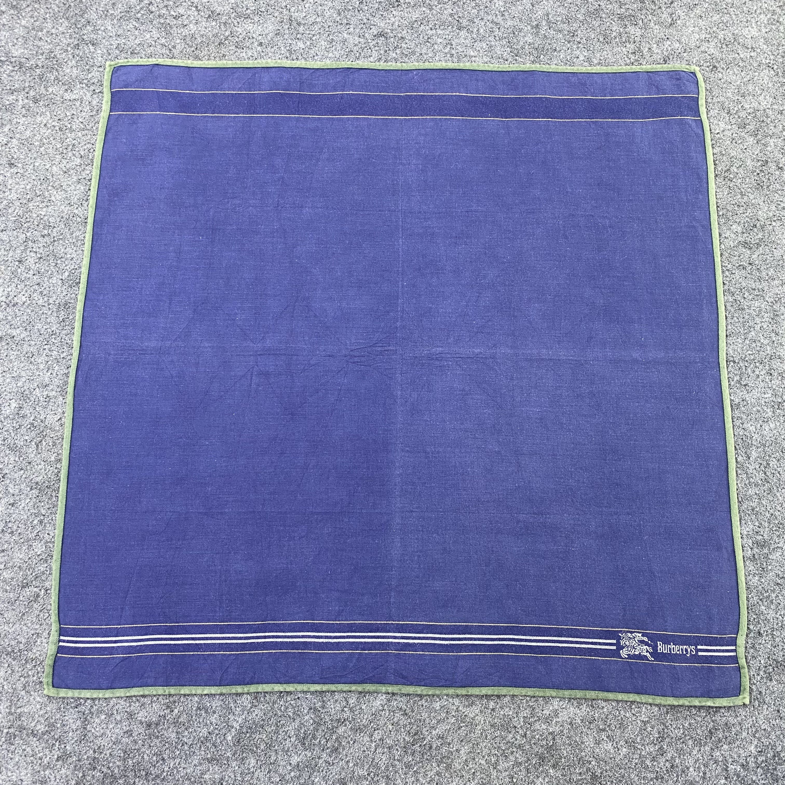 Burberry Burberry Handkerchief Neckerchief Bandana-B1609 Size ONE SIZE - 3 Thumbnail