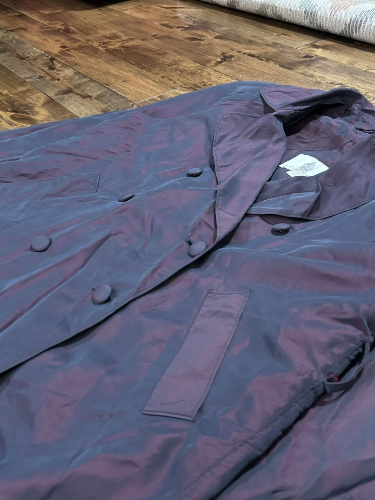 London Fog vintage iridescent London Fog trench coat Size US M / EU 48-50 / 2 - 17 Thumbnail