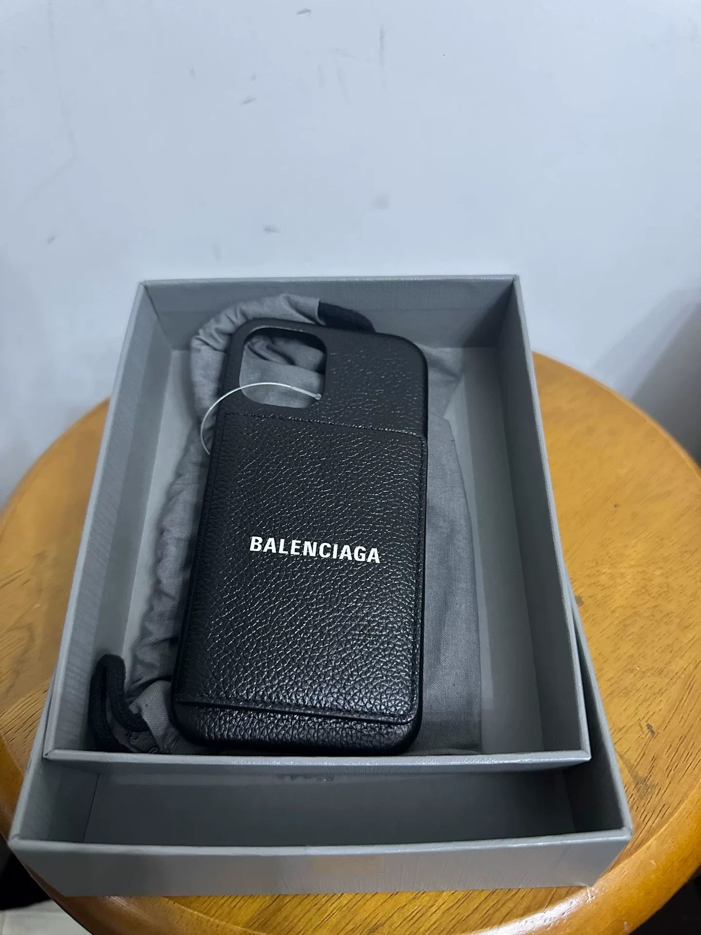 Balenciaga balenciaga phone case card holder Size ONE SIZE - 1 Thumbnail