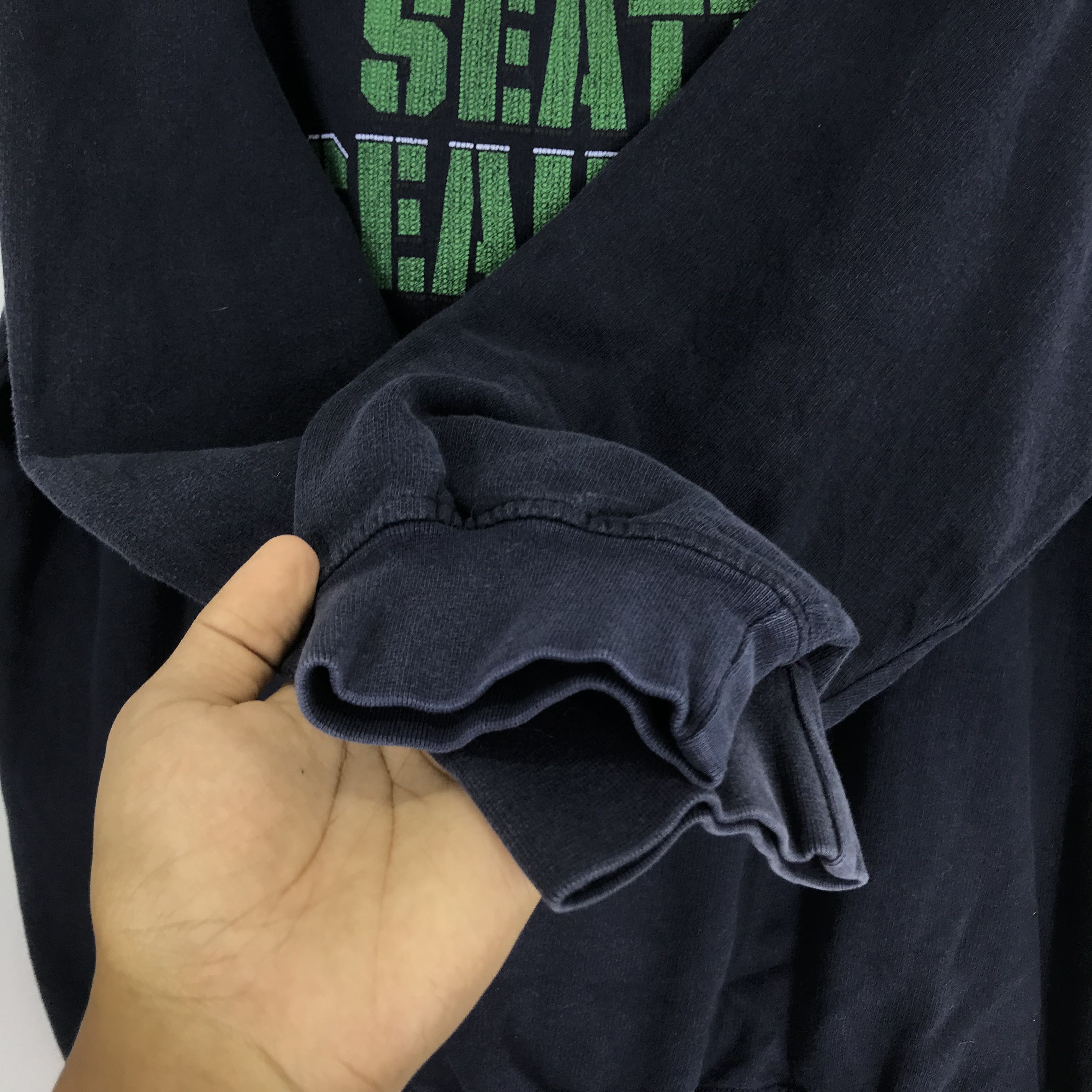 NFL Vintage Seahawks Crewneck, Seahawks Sweatshirt - 65 Size US XXL / EU 58 / 5 - 5 Thumbnail
