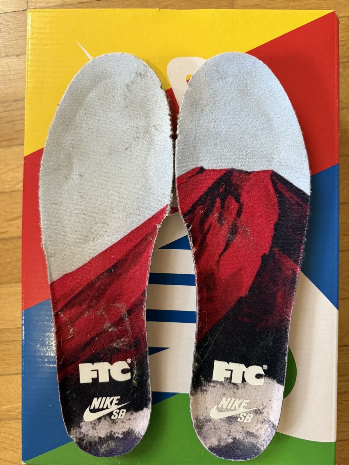 FTC × Nike Nike x FTC SB Size US 9.5 / EU 42-43 - 8 Thumbnail