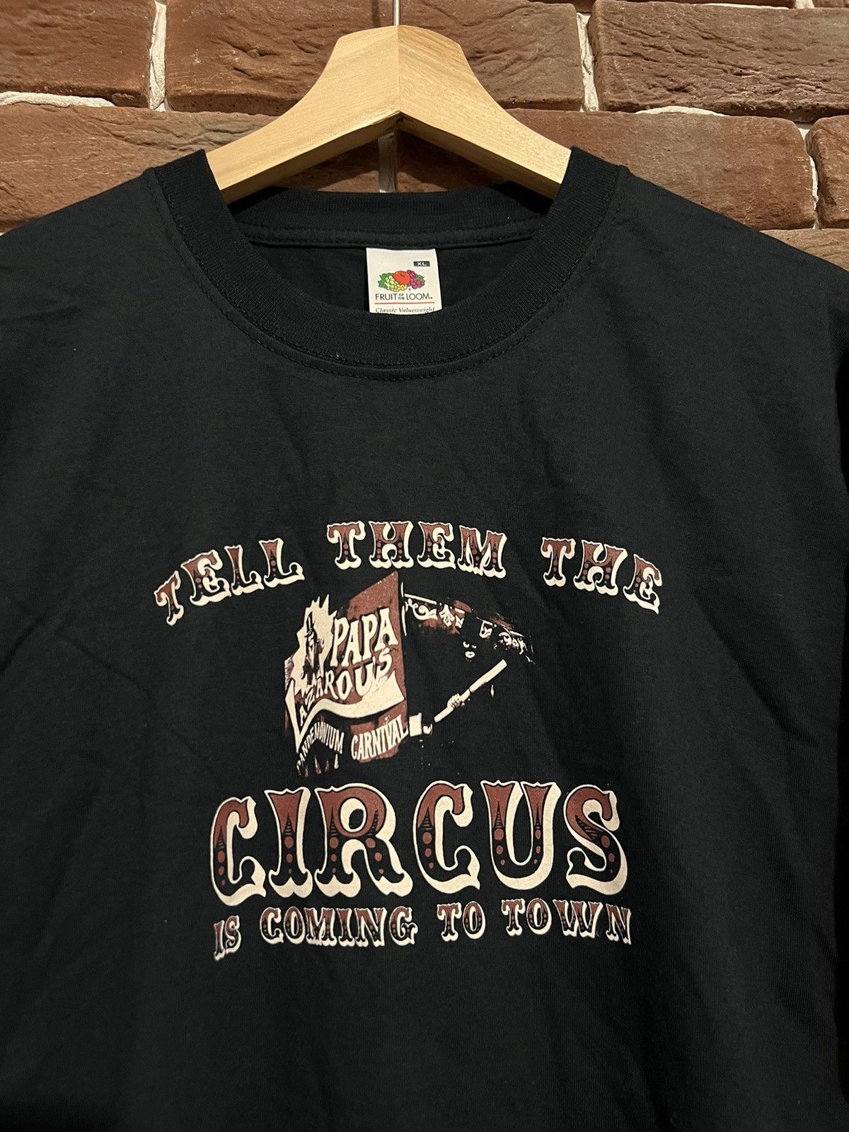 Vintage Vintage 00s Y2K Papa Lazarou’s Circus Carnival vintage tee Size US XL / EU 56 / 4 - 2 Thumbnail
