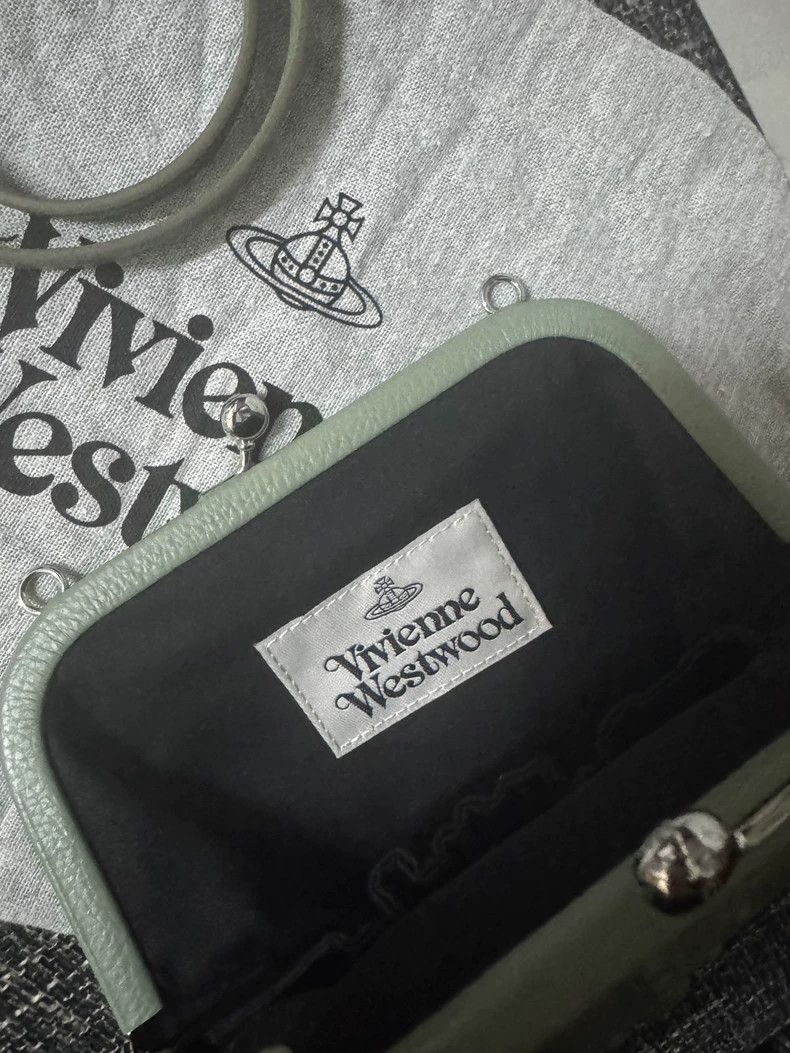 Vivienne Westwood Vivienne Westwood size os Green haze green gray dumplings Size ONE SIZE - 9 Thumbnail