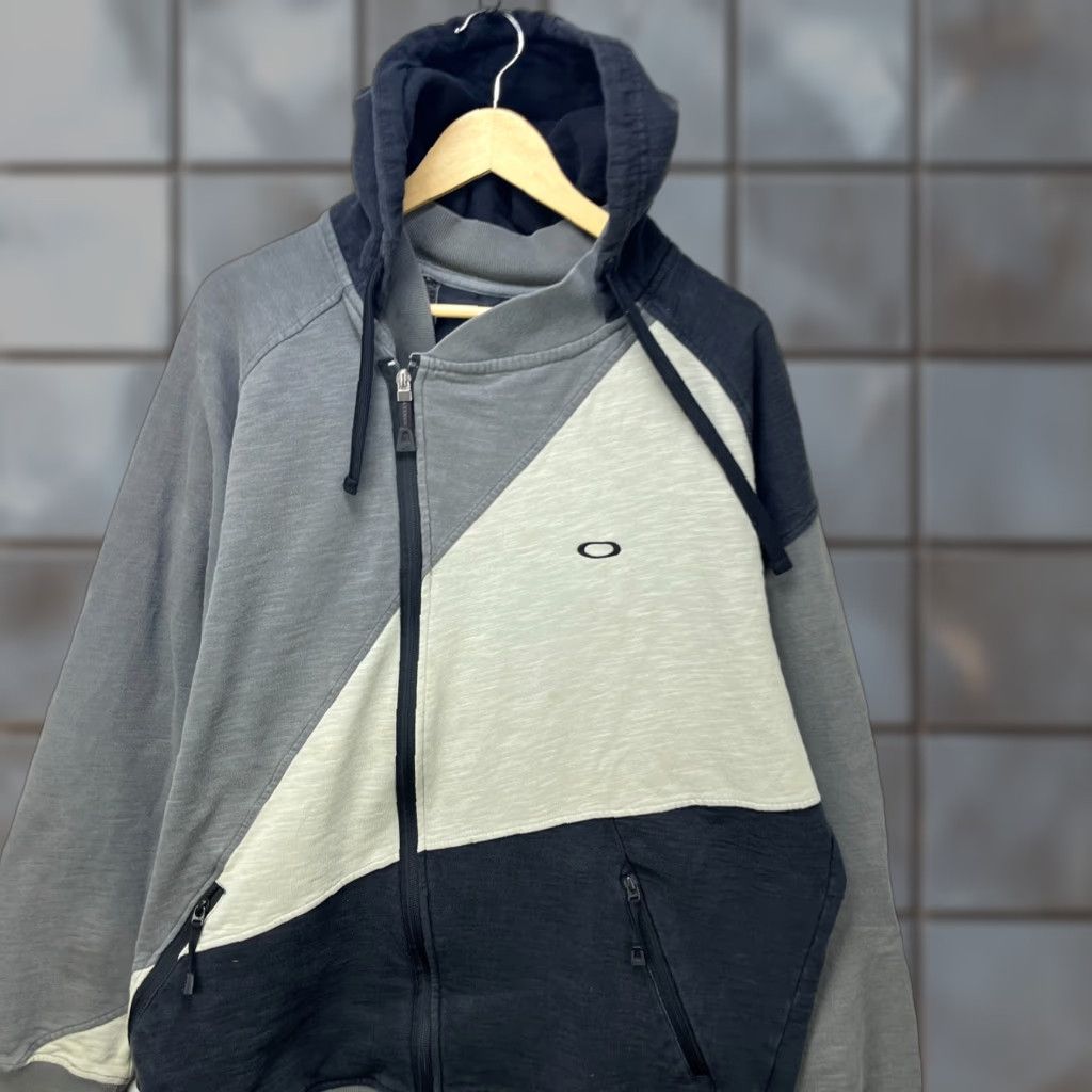 VINTAGE Oakley Hoodie 2XL Men Black Colorblock Zip Full Zip Mens