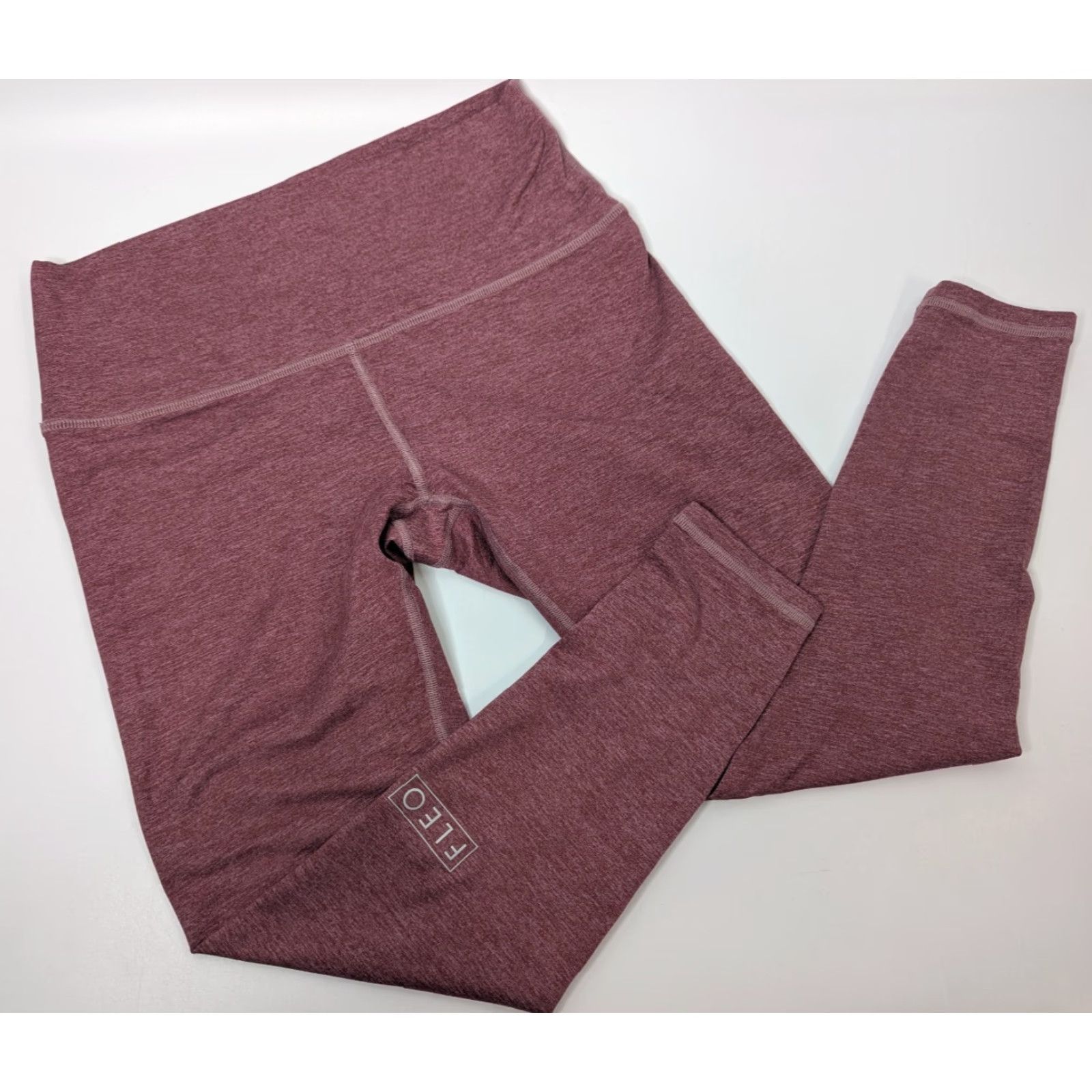 Vintage FLEO Leggings Athletic 25" Inseam Maroon Women's XL Compression Pull On Size 40" / US 18 - 2 Thumbnail