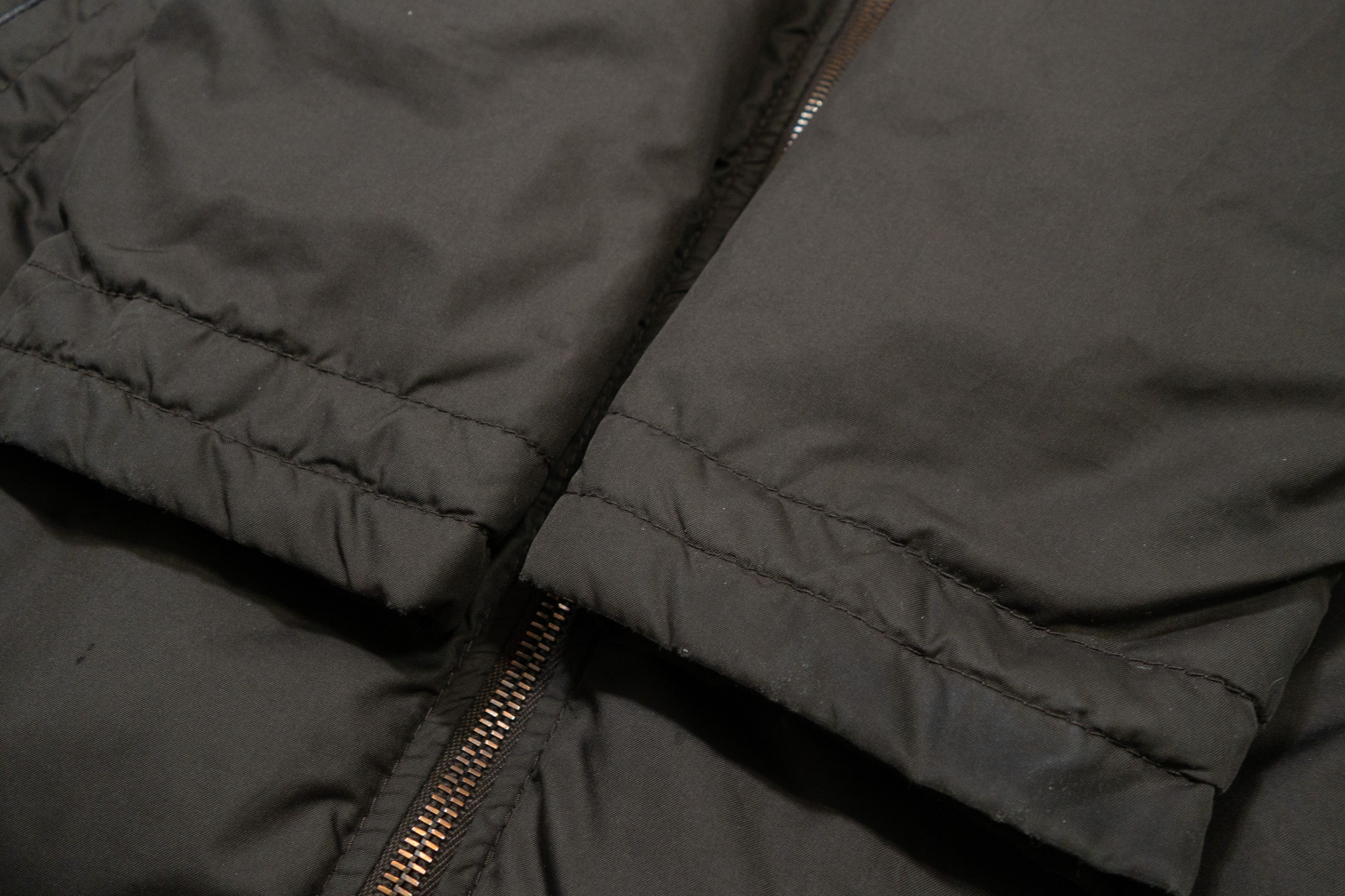 Moncler 00s Long Down Coat High Fur Collar Vintage Size M / US 6-8 / IT 42-44 - 10 Thumbnail