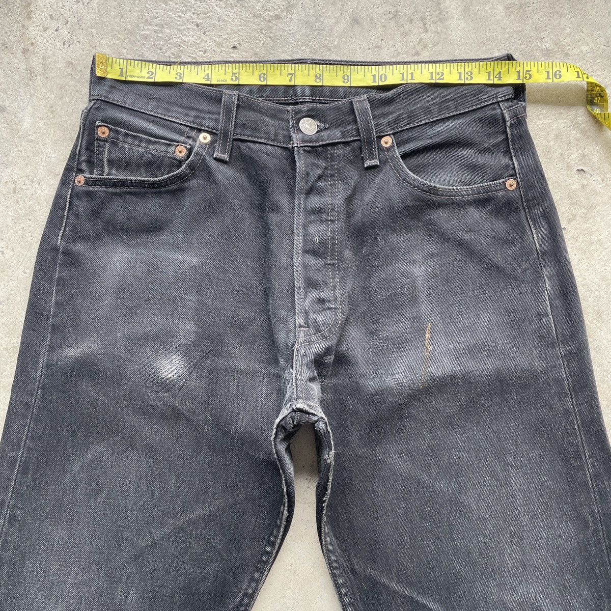 Levi's Vintage Clothing Vintage Levi’s 501 Black Faded Fly Button Denim Jeans Pants Size US 29 - 5 Thumbnail