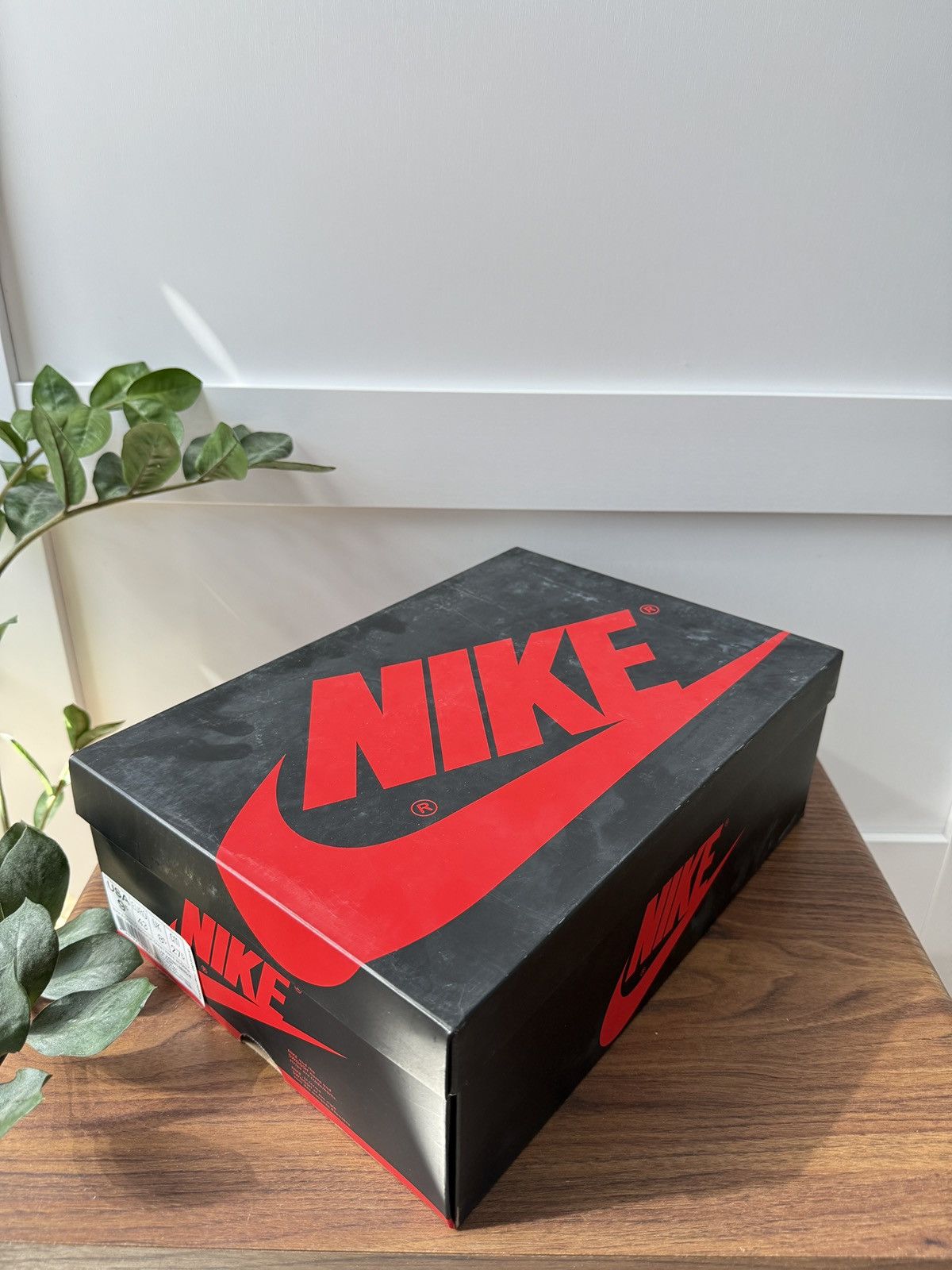 Jordan Brand Jordan 1 High Bred Flyknit Size US 9.5 / EU 42-43 - 11 Thumbnail