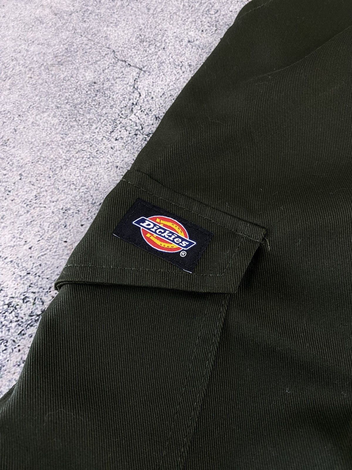 Dickies Dickies Multi-pockets Olive Cargo Work Utility Y2K Pants Size US 34 / EU 50 - 11 Thumbnail