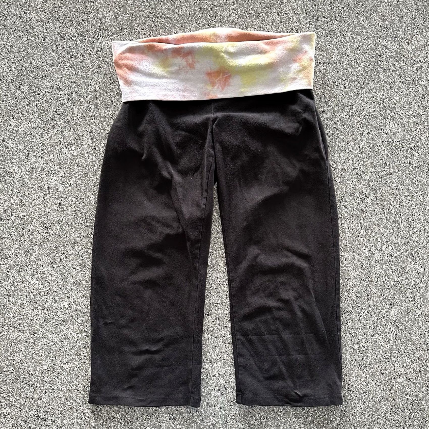 Victoria's Secret Victoria's Secret PINK Capri Pants Women’s L Black Low Rise Yoga Capris Size 36" / US 14 / IT 50 - 3 Thumbnail