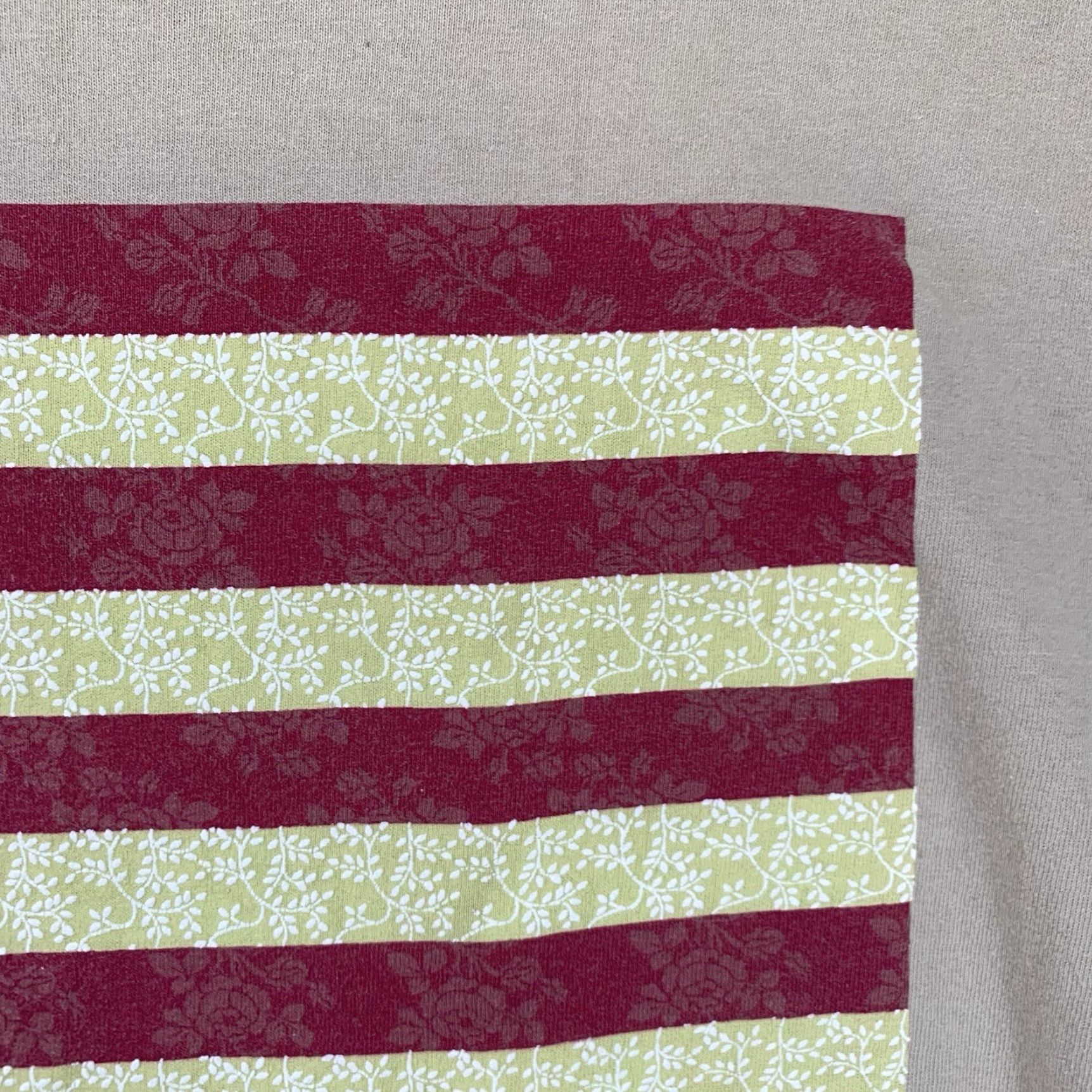 Vintage VINTAGE 90s Celebration Of American Quilts T Shirt Unisex Adult Medium Beige Cotton Arts & Crafts Made in USA Size US S / EU 44-46 / 1 - 5 Thumbnail