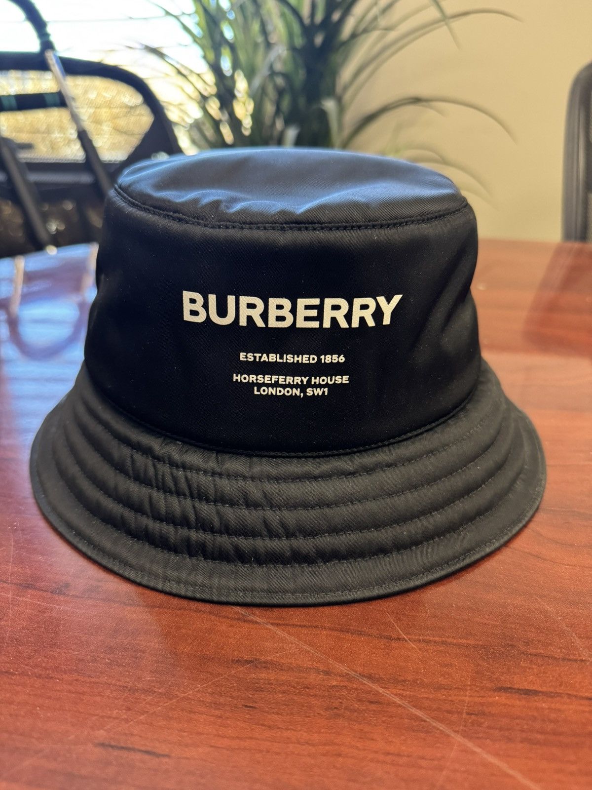 Burberry Burberry horseferry print nylon bucket hat - SIZE MEDIUM Size ONE SIZE - 1 Thumbnail