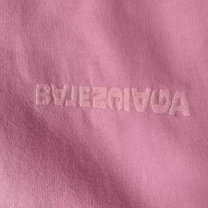 Balenciaga Balenciaga Pink front and back logo short sleeves Size US S / EU 44-46 / 1 - 5 Thumbnail