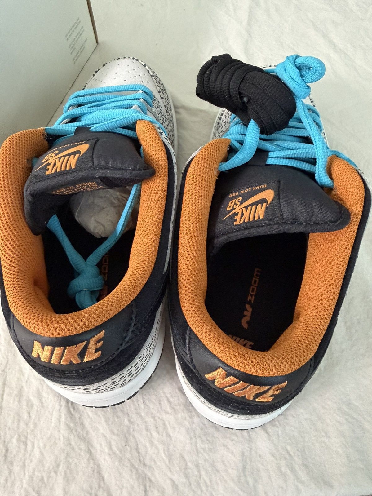 Nike SB Nike Sb dunk low pro Olympic safari mens size 9.5 Size US 9.5 / EU 42-43 - 13 Thumbnail