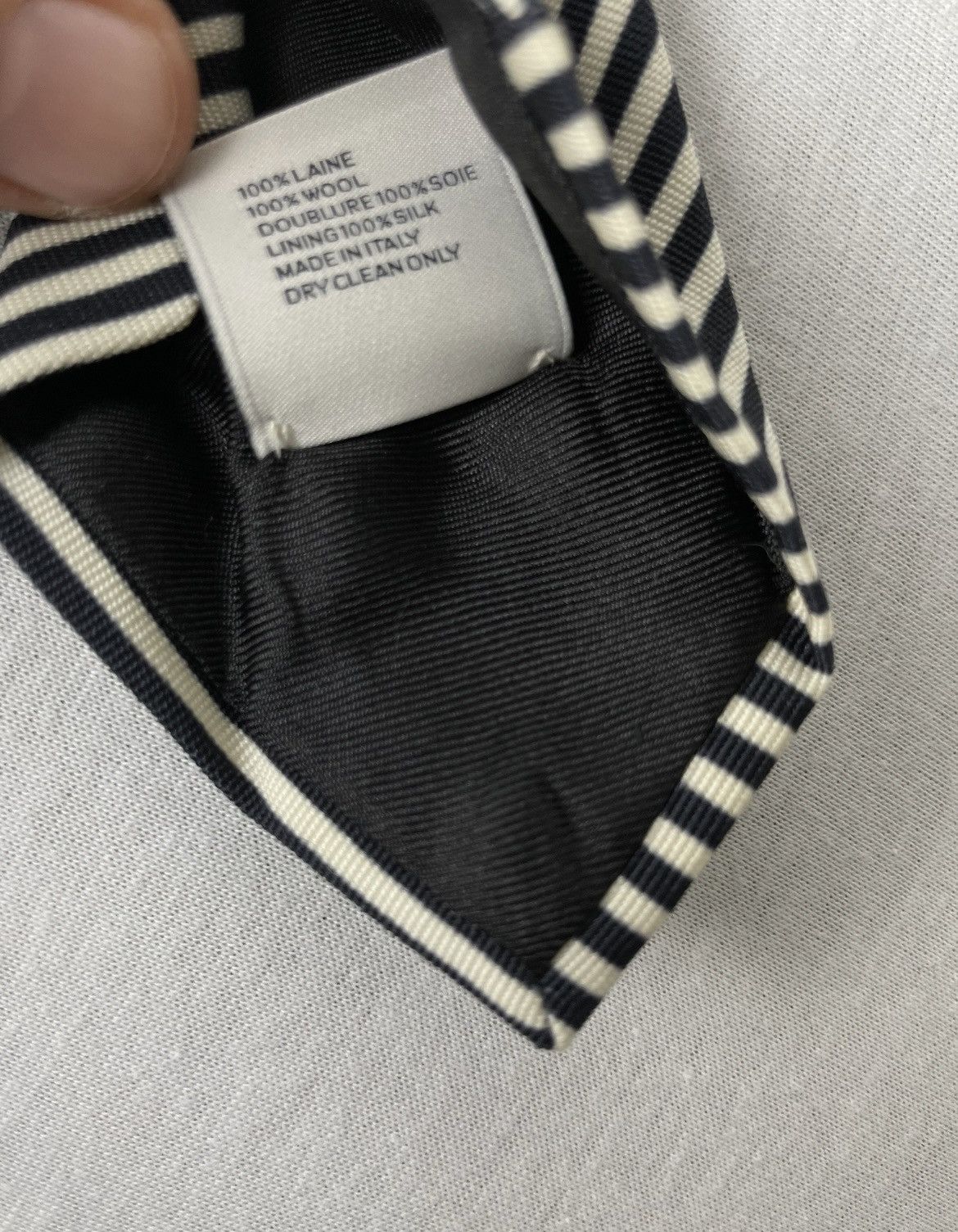 Celine × Hedi Slimane FW19 Cambridge College Diagonal Stripe Tie Runway Size ONE SIZE - 6 Thumbnail