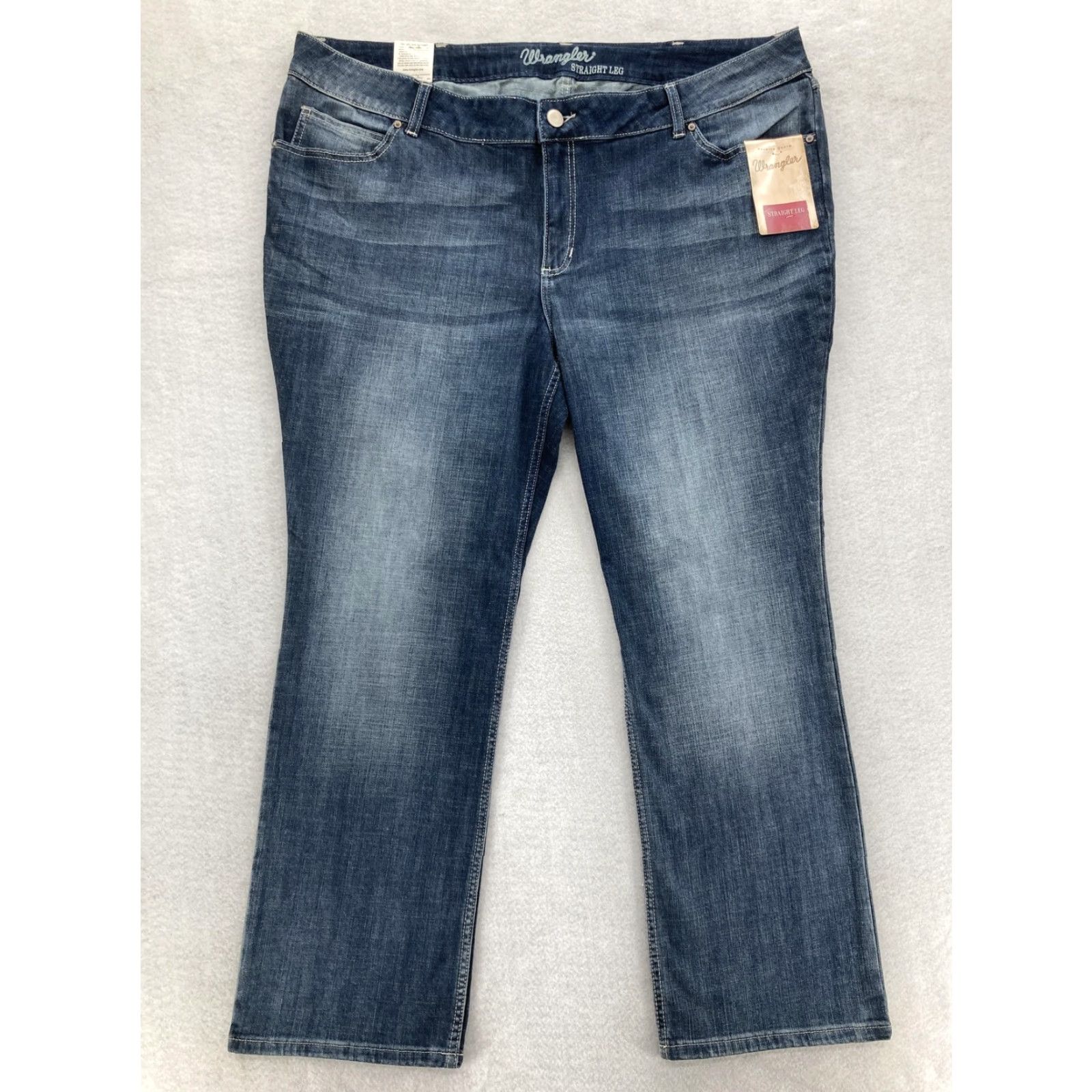 Wrangler Wrangler Jeans Womens 24W Straight Leg Blue Stretch Denim Western Cowgirl Rodeo Women's Plus Size Jeans 24W 30" Inseam Stretch Denim Size 42" / US 20 - 2 Thumbnail