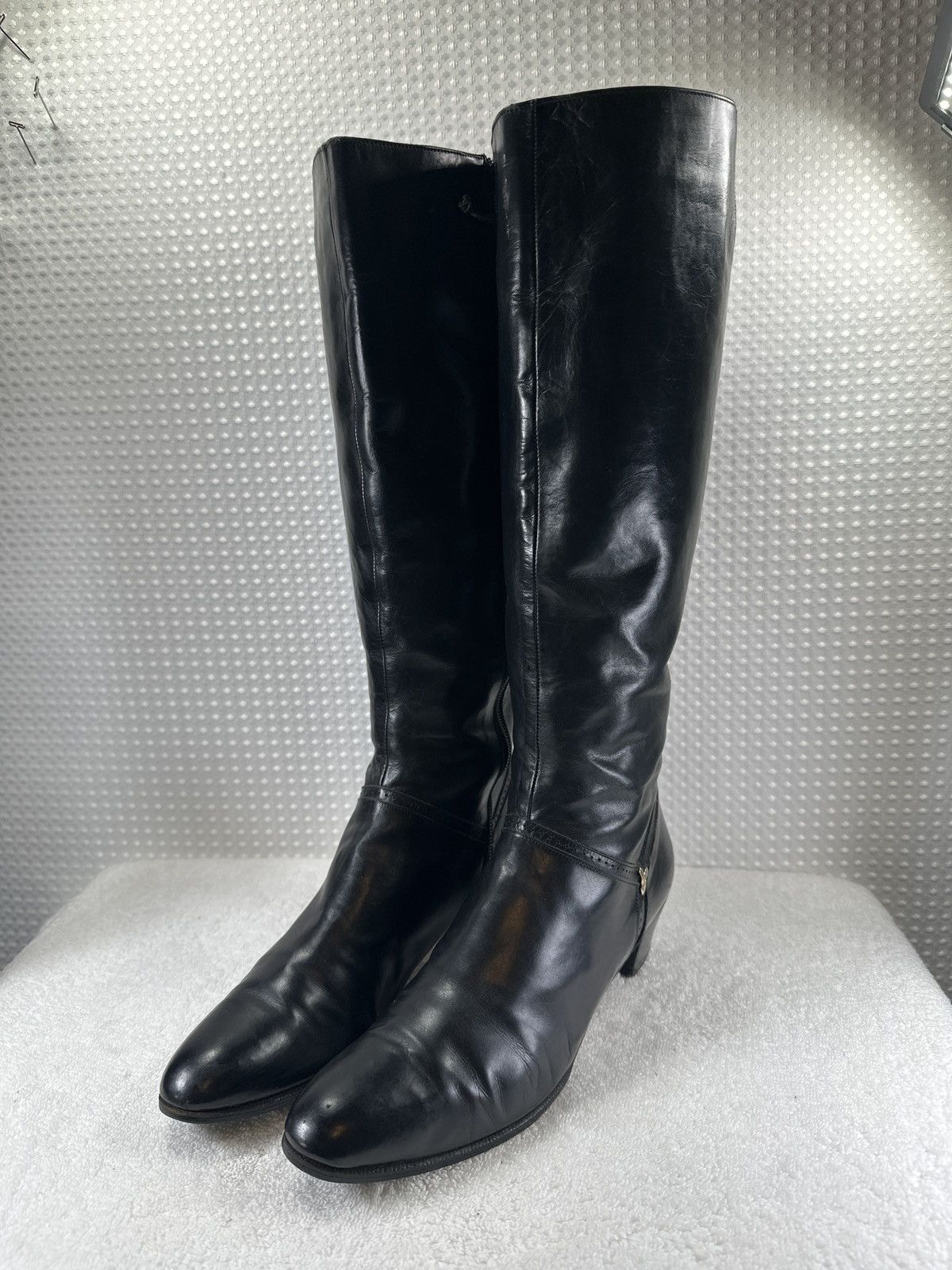 Salvatore Ferragamo Salvatore Ferragamo Black Leather Boots Sz 5.5 Size US 5.5 / IT 35.5 - 1 Thumbnail