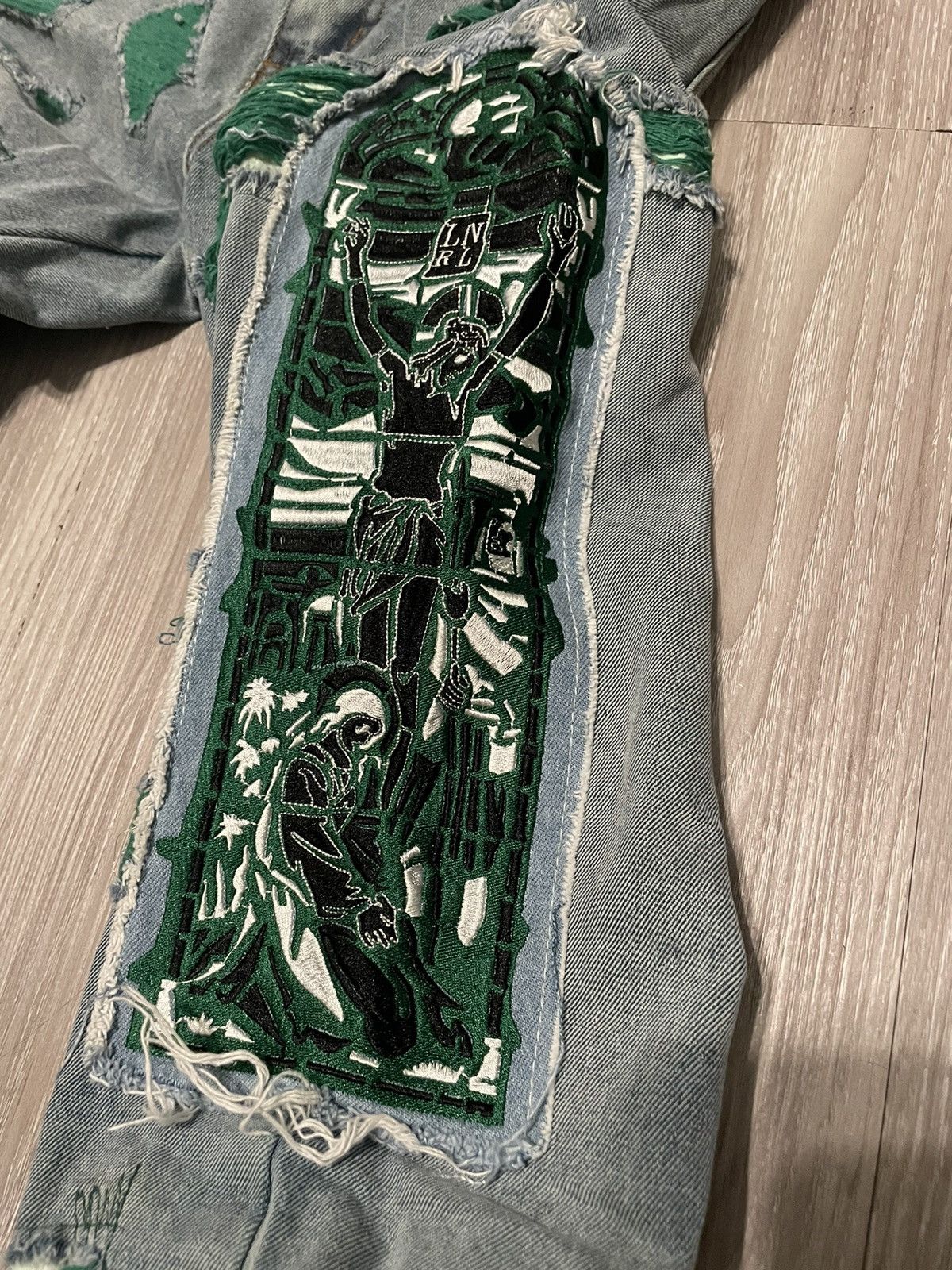 Ev Bravado Who decides war green patch denim jeans Size US 28 / EU 44 - 2 Thumbnail