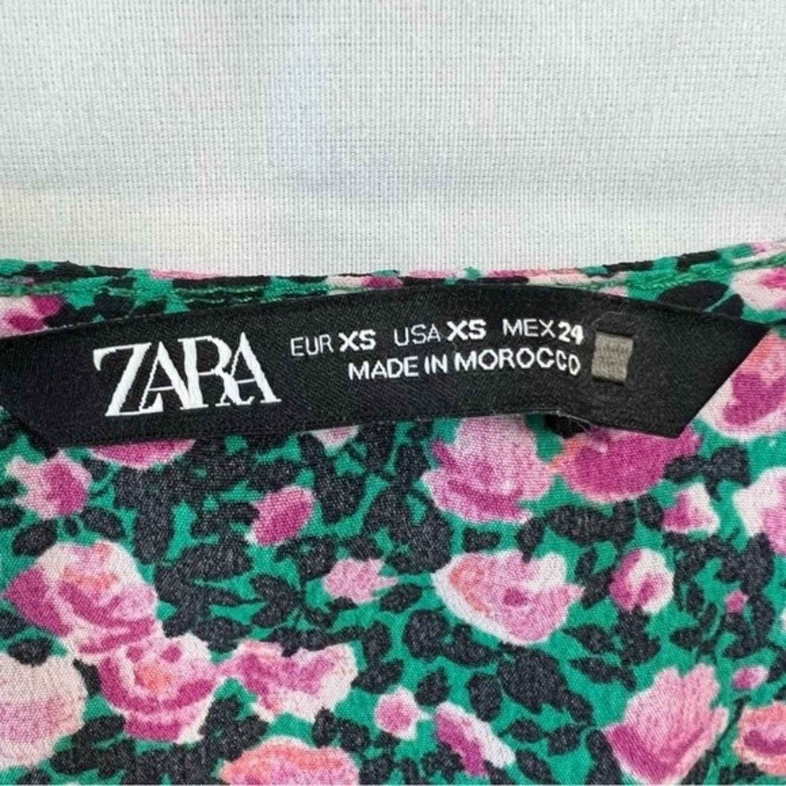 Zara Zara Women's Blouse Cropped Floral XS Teal Pink Black Size XS / US 0-2 / IT 36-38 - 5 Thumbnail