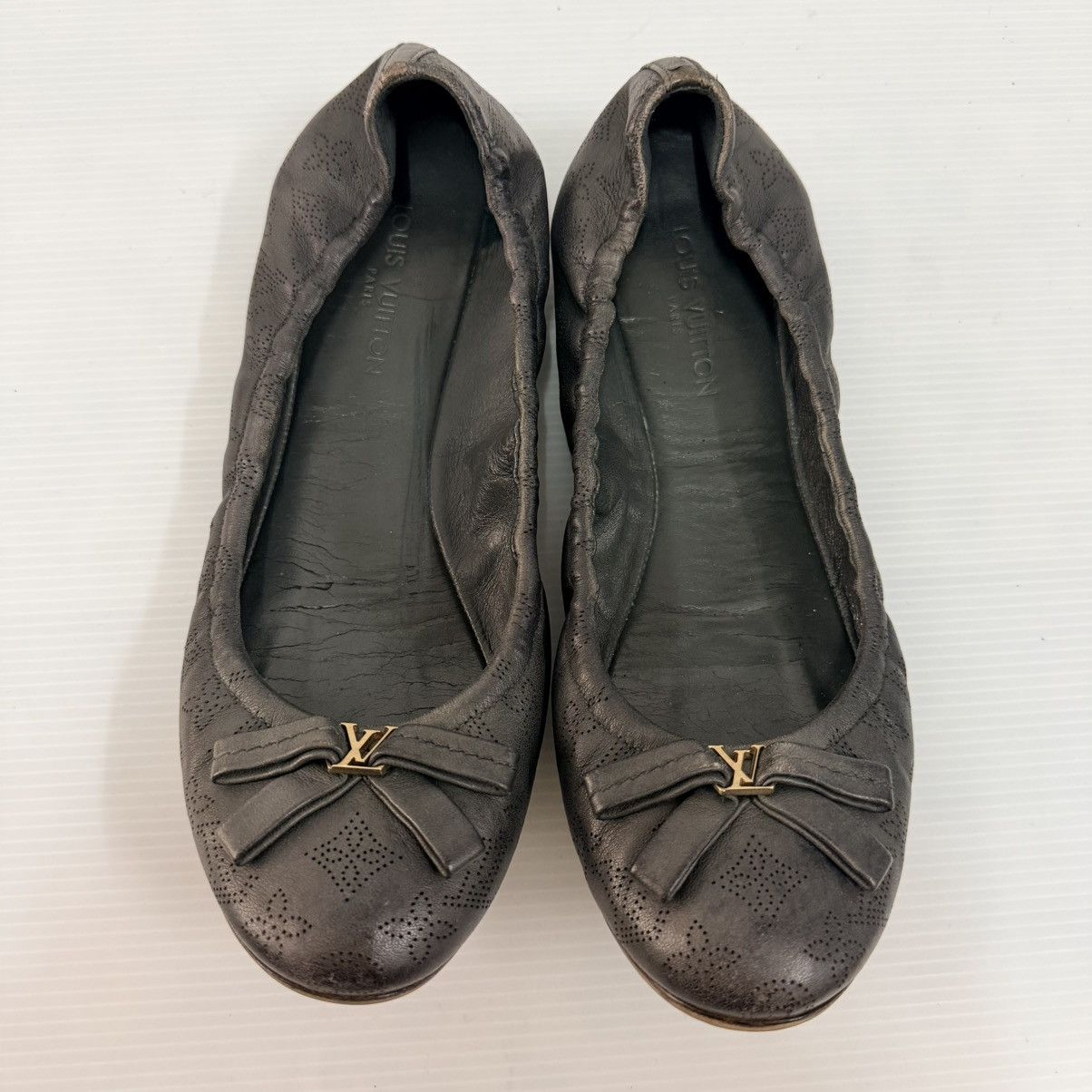 Louis Vuitton Louis Vuitton Leather Flats Shoes Size US 8.5 / IT 38.5 - 1 Thumbnail