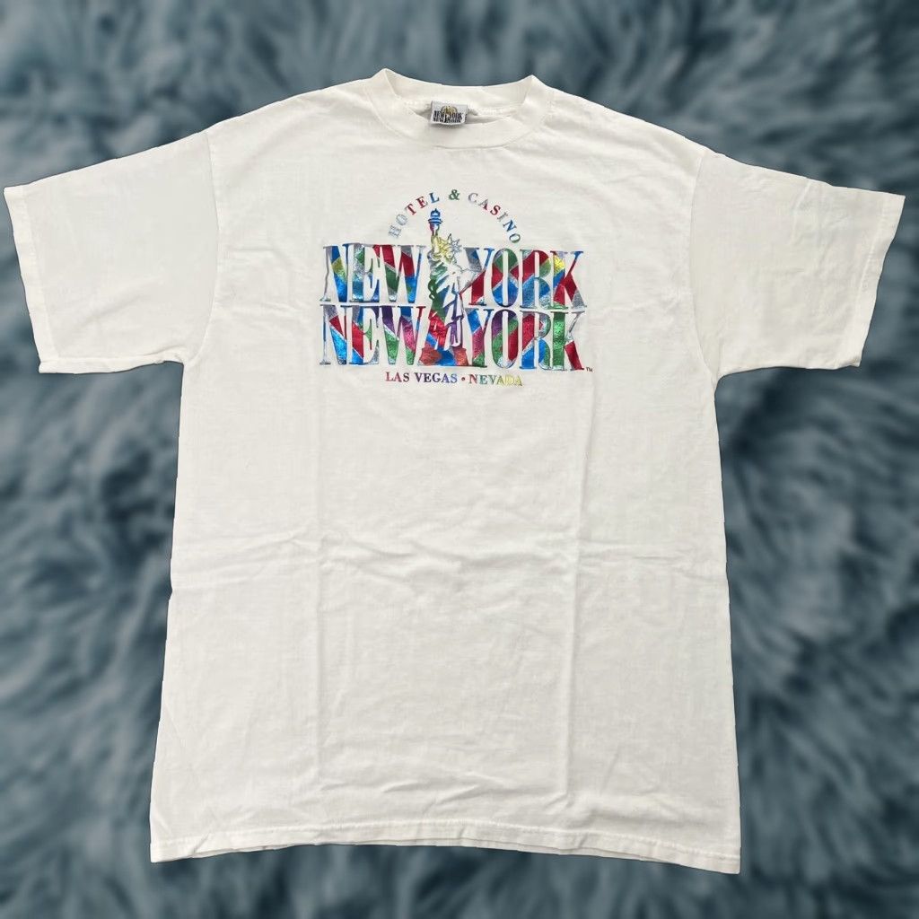 Vintage VINTAGE New York New York Hotel Casino T-Shirt Adult XL White 90s Graphic Mens Size US XL / EU 56 / 4 - 1 Thumbnail