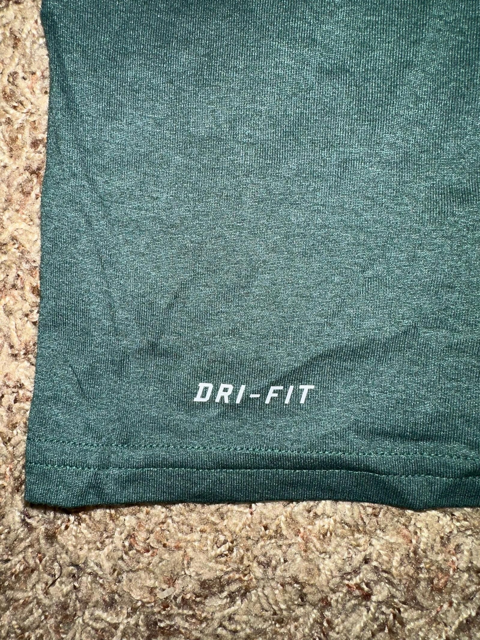Nike Nike Dri-Fit UO Oregon Ducks Never Finished Green Shirt Size US S / EU 44-46 / 1 - 2 Thumbnail