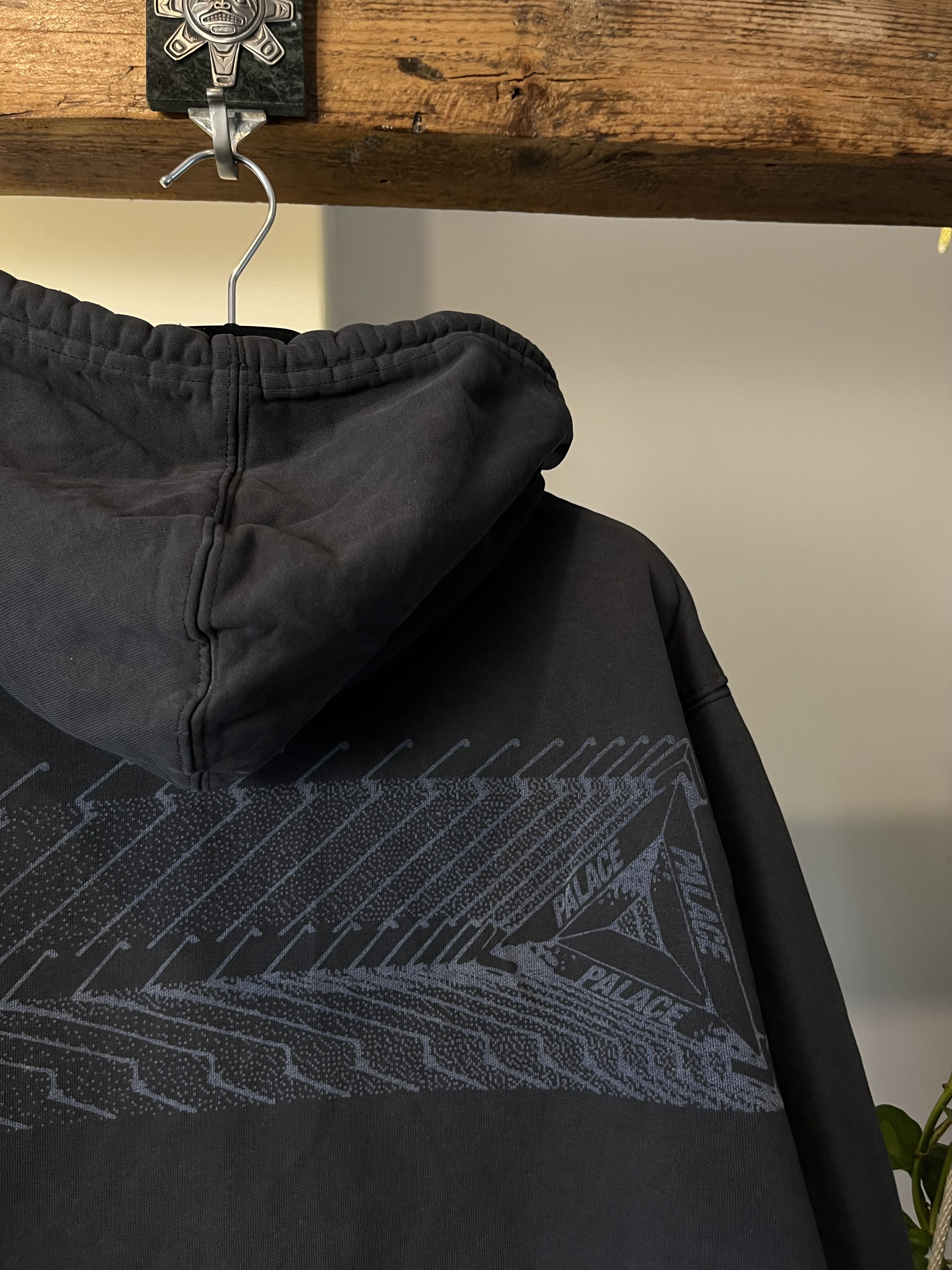 Palace × Vintage Palace Big Road Tire Tracks Logo Hoodie Size US M / EU 48-50 / 2 - 5 Thumbnail