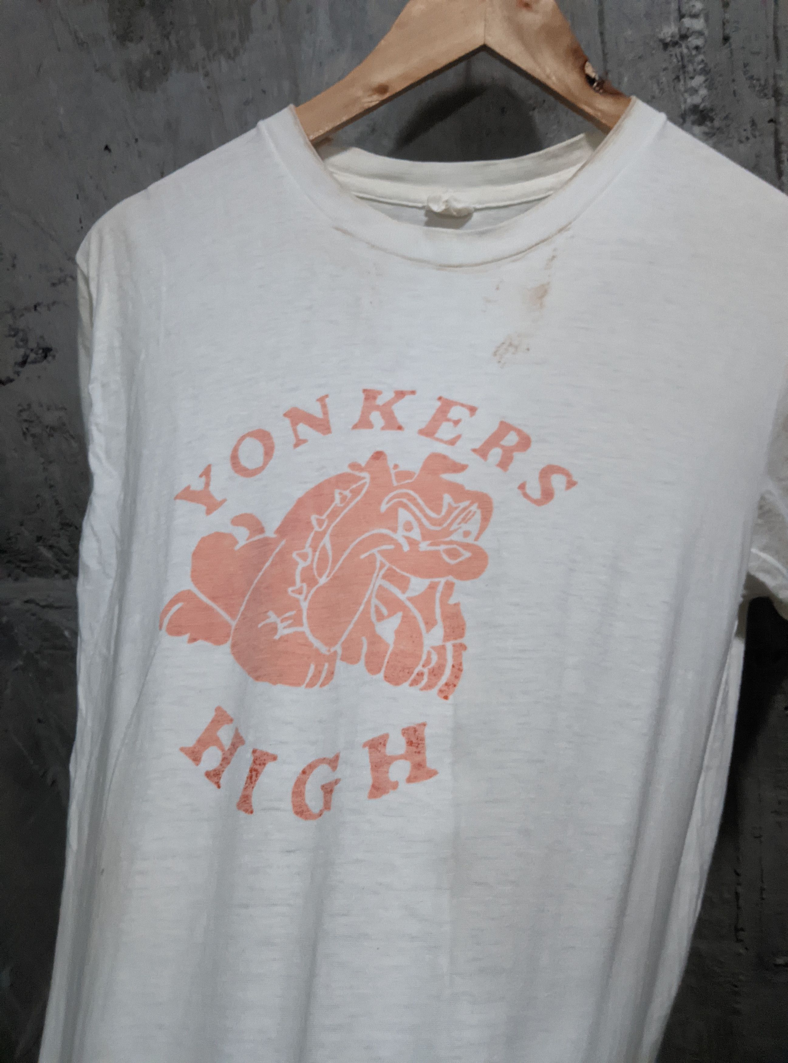 Band Tees Vintage 70s distressed yonkers high erd t shirt Size US L / EU 52-54 / 3 - 2 Thumbnail