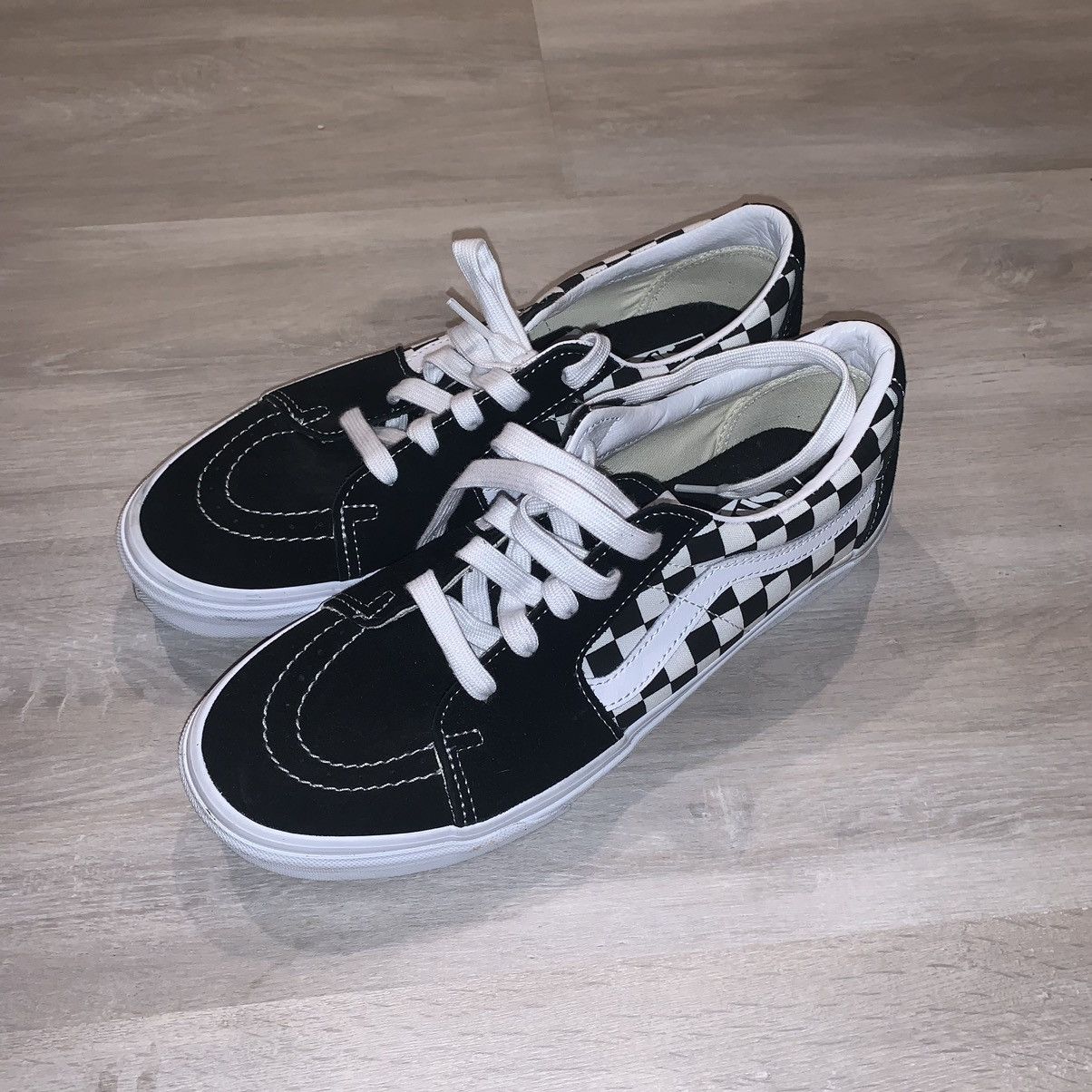 Vans Vans Checkered Skate Sneakers Size US 10 / EU 43 - 1 Thumbnail