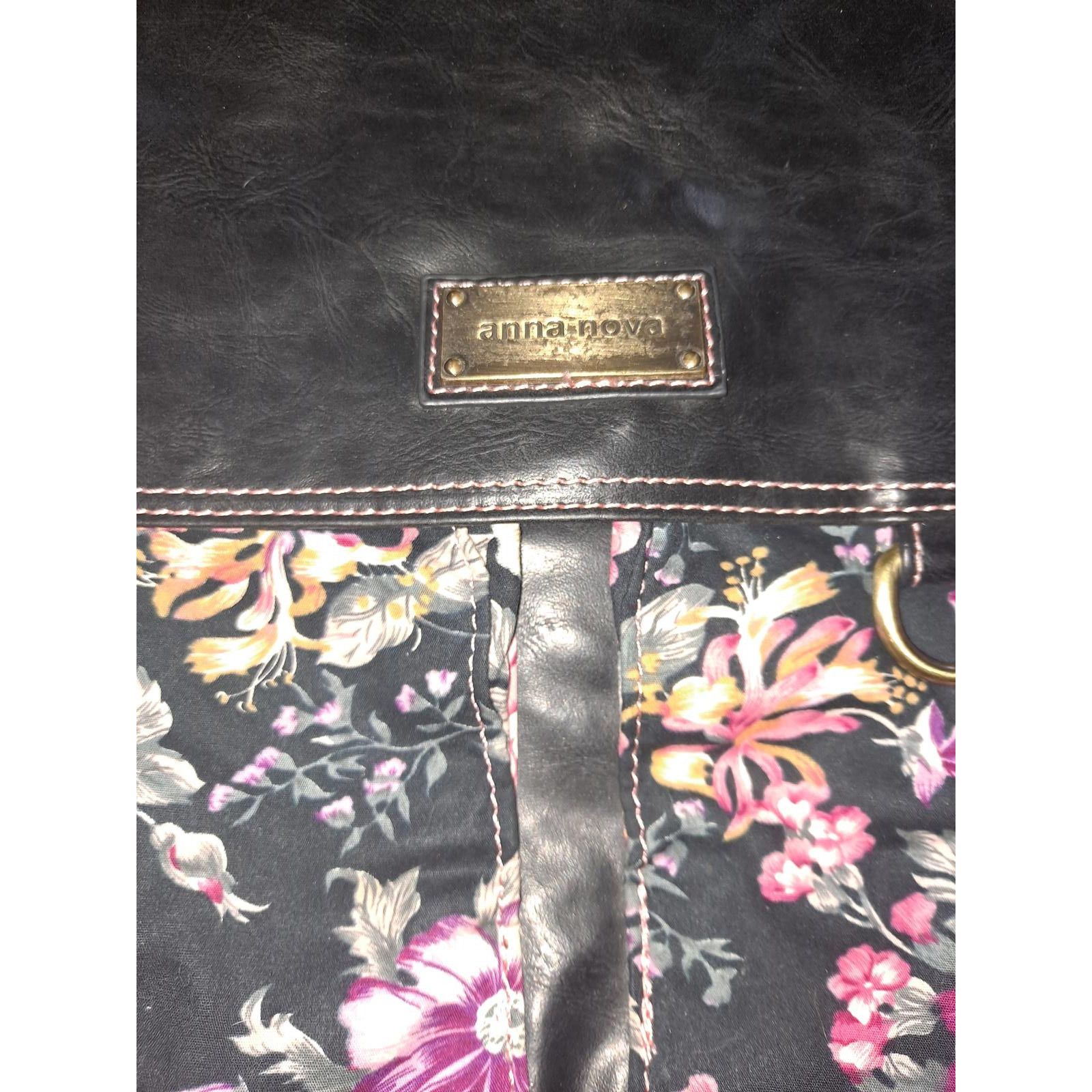 Other Anna Nova Floral and Black Saddle Bag/ Shoulder Purse Size ONE SIZE - 2 Thumbnail