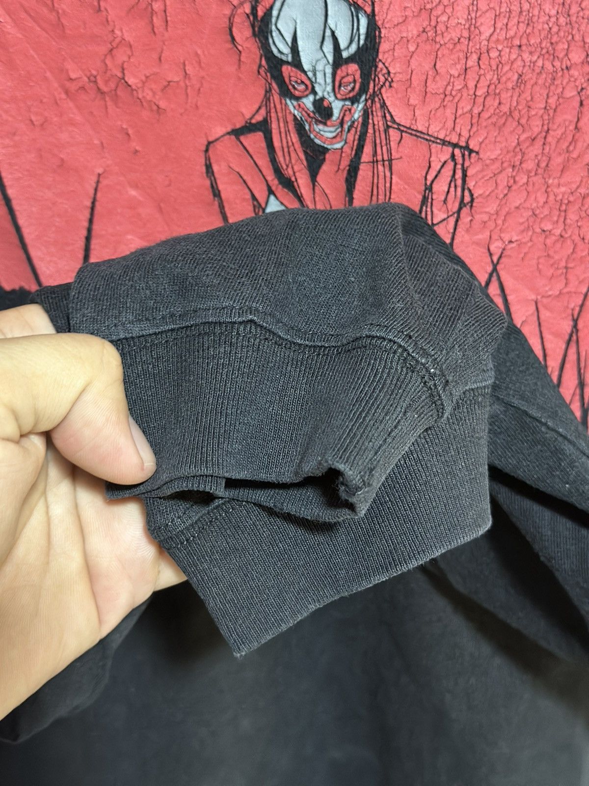 Japanese Brand Vintage Amazarashi Skull Mask Faded Long Sleeve Tee Size US M / EU 48-50 / 2 - 9 Thumbnail