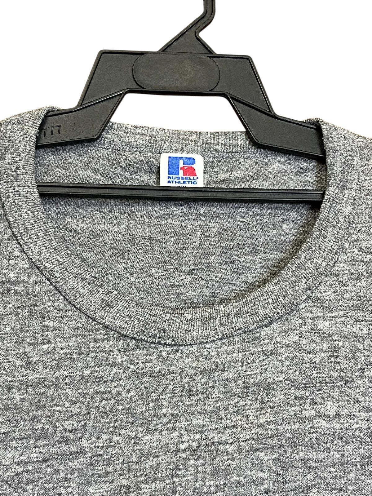 Russell Athletic Nice🔥🔥Vintage 80s RUSSELL ATHLETIC triblend blank tee shirts Size US XXL / EU 58 / 5 - 3 Thumbnail