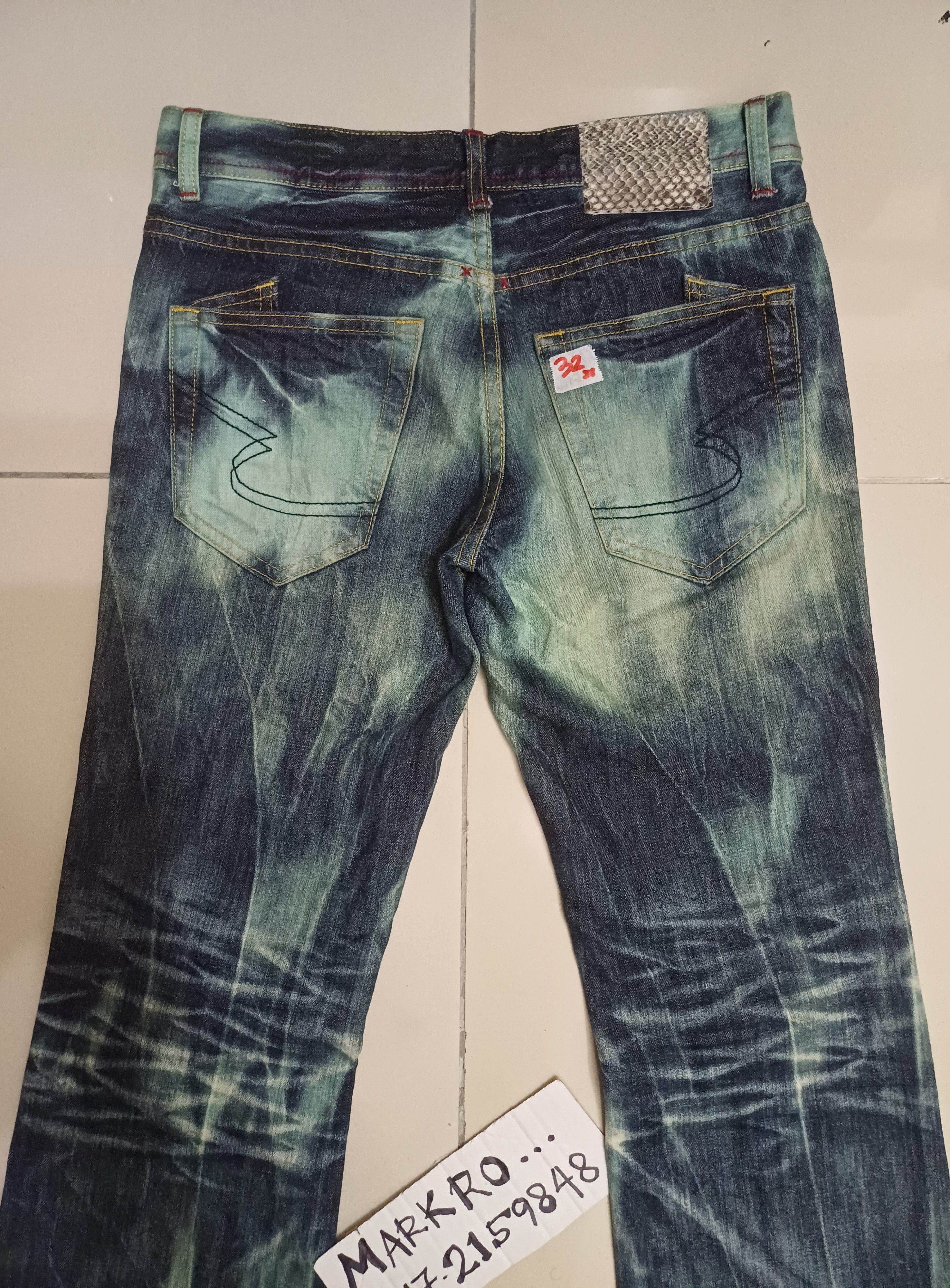 semanticdesign Crazy flared jeans, semantic design ..snake leather Size US 32 / EU 48 - 4 Thumbnail
