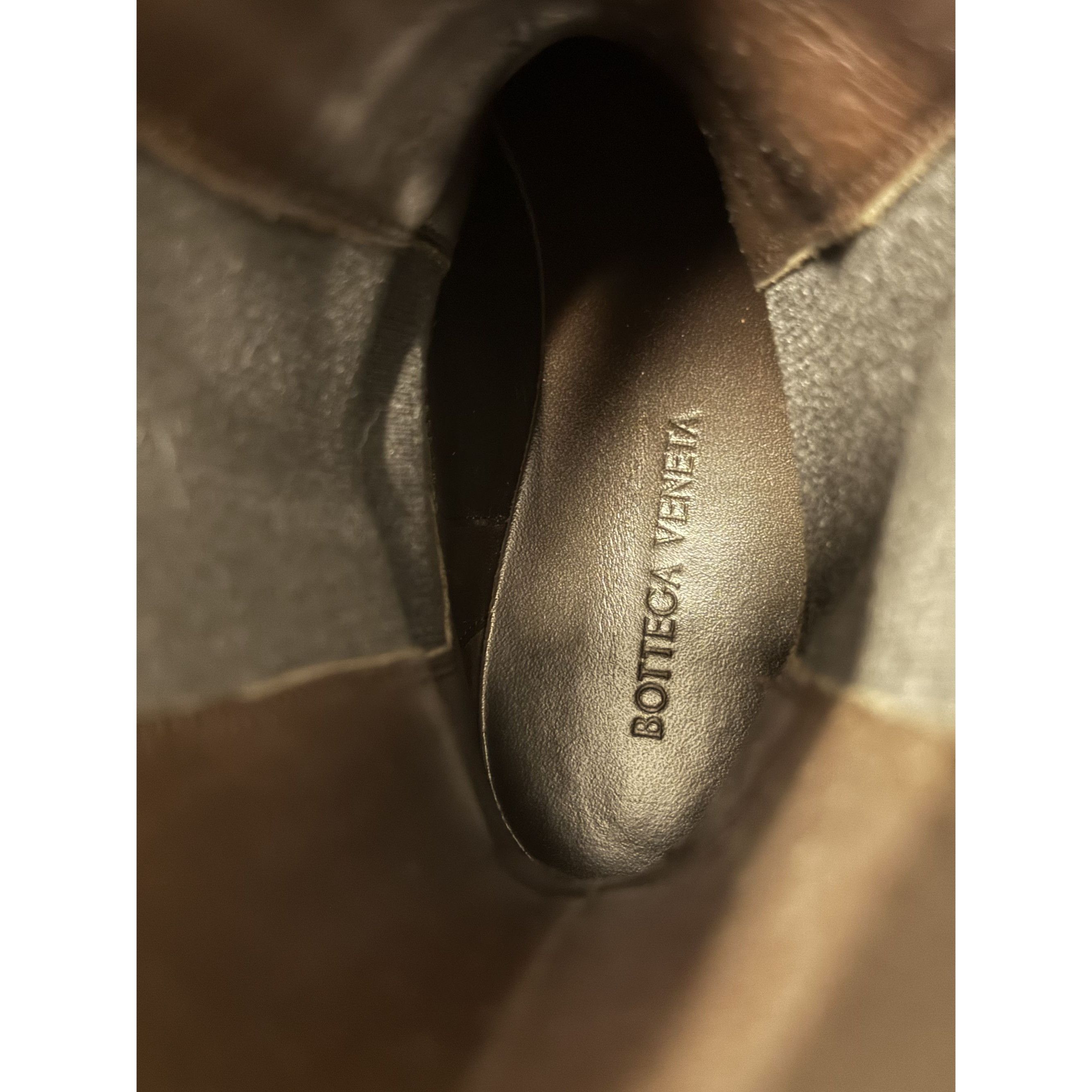 Bottega Veneta Bottega Veneta Womens Platform Leather Boots Black W/ Light Size US 7 / IT 37 - 5 Thumbnail