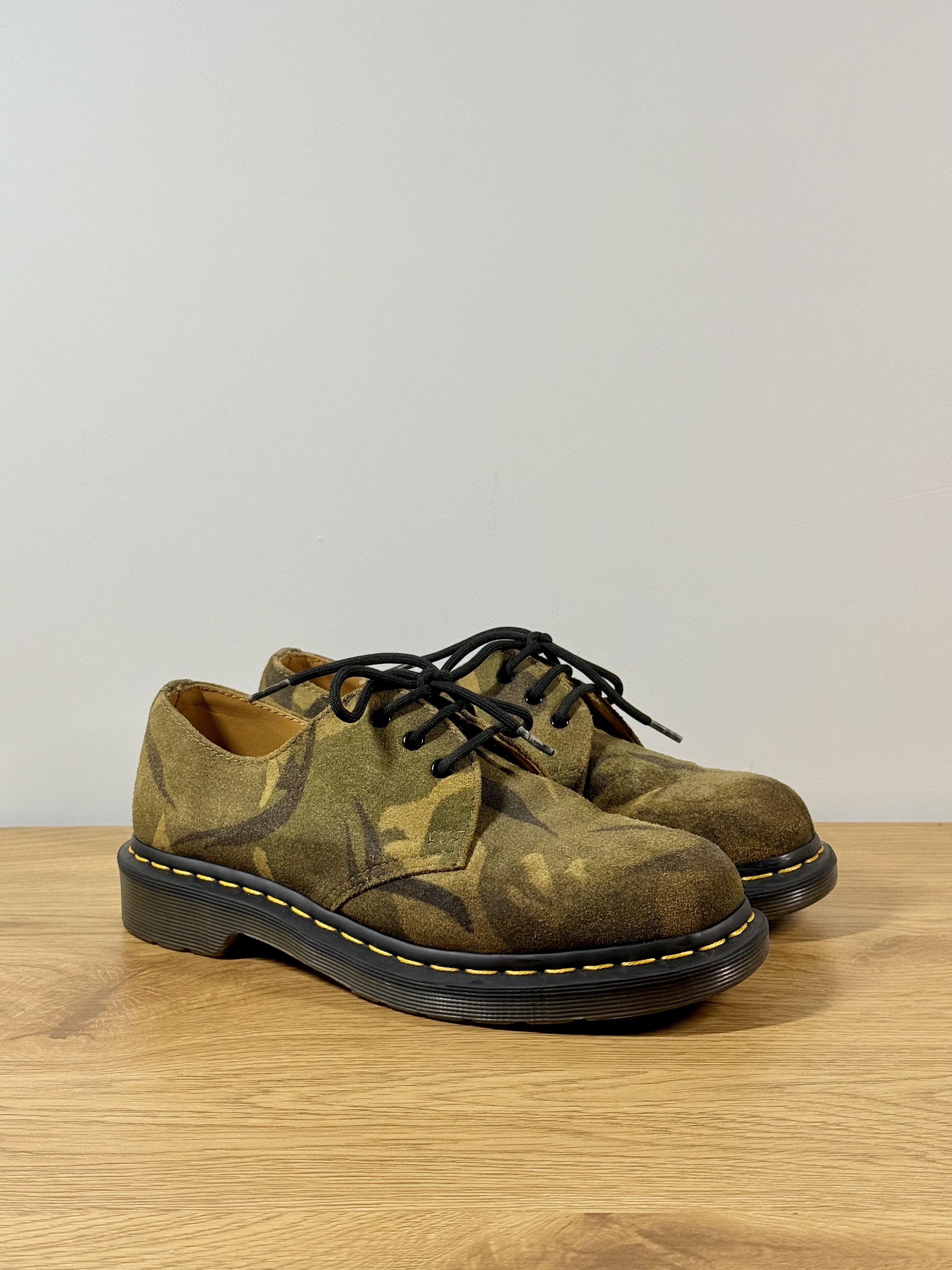 Dr. Martens Women's Rare Dr. Martens Suede Camo Oxford Derby Shoes US7 Size US 7 / IT 37 - 1 Thumbnail