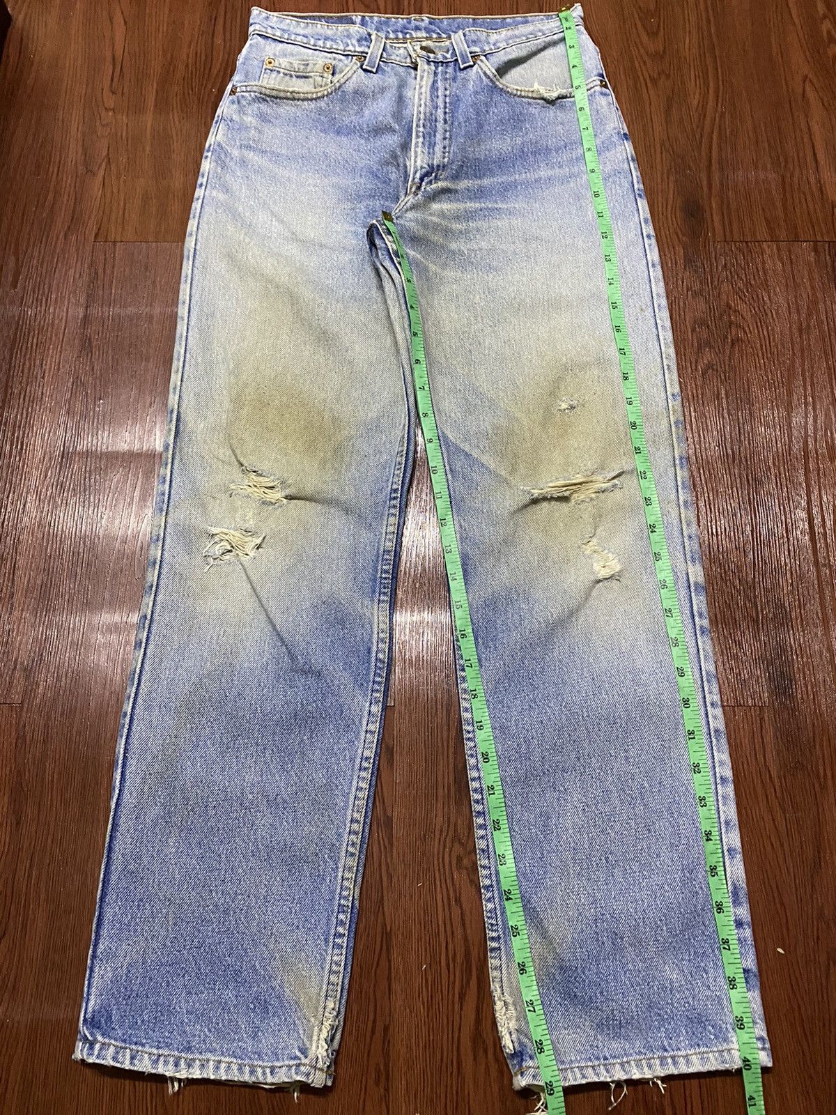 Levi's Vintage Clothing Vintage Levis 90s Blue Faded Wash Distressed Jeans Size US 28 / EU 44 - 15 Thumbnail