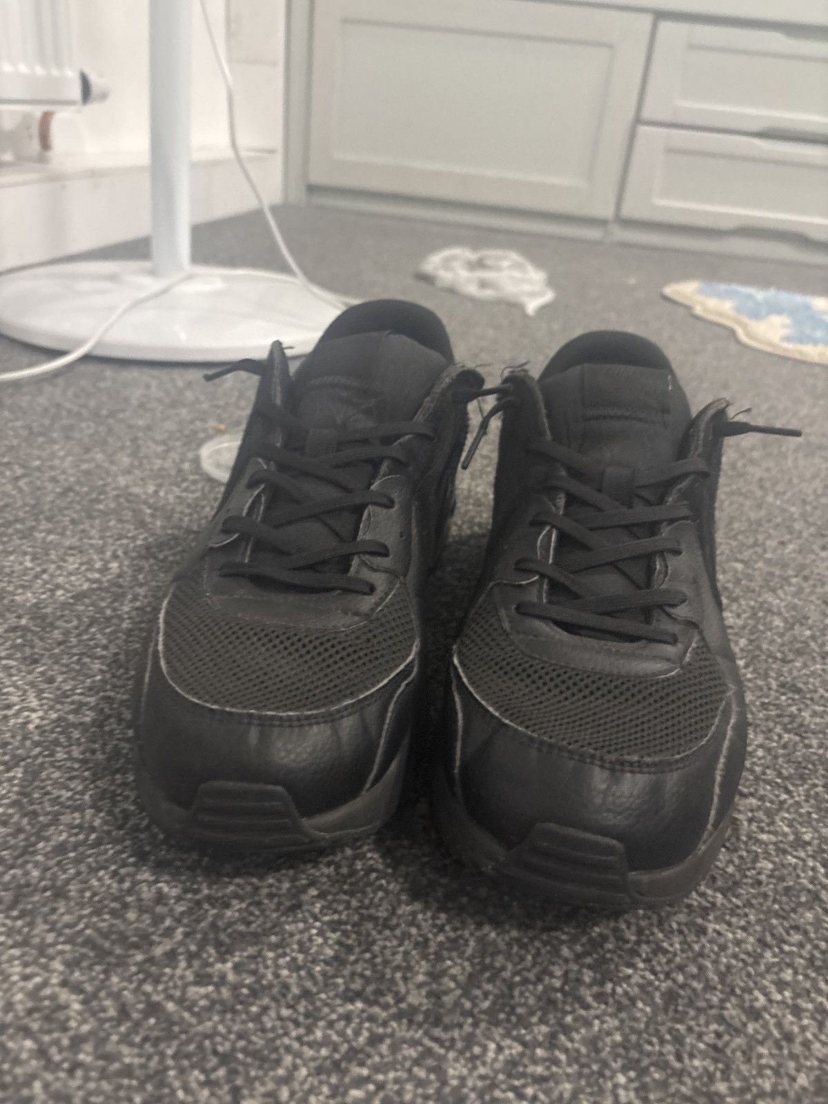 Nike Nike air max 90’s Size US 11 / EU 44 - 4 Thumbnail