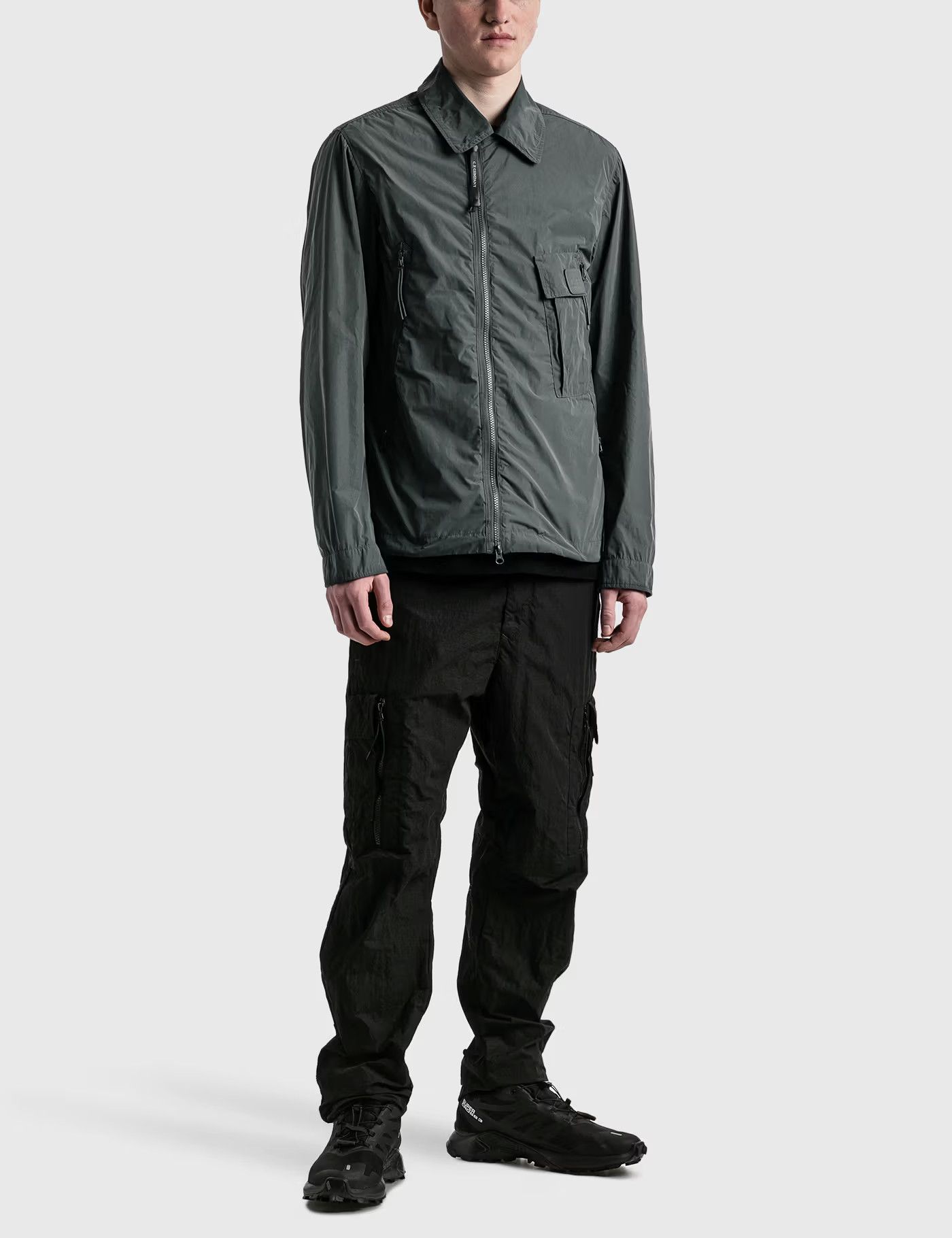 C.P. Company o1y1224 Logo Zip Jacket in Gray Size US S / EU 44-46 / 1 - 5 Thumbnail