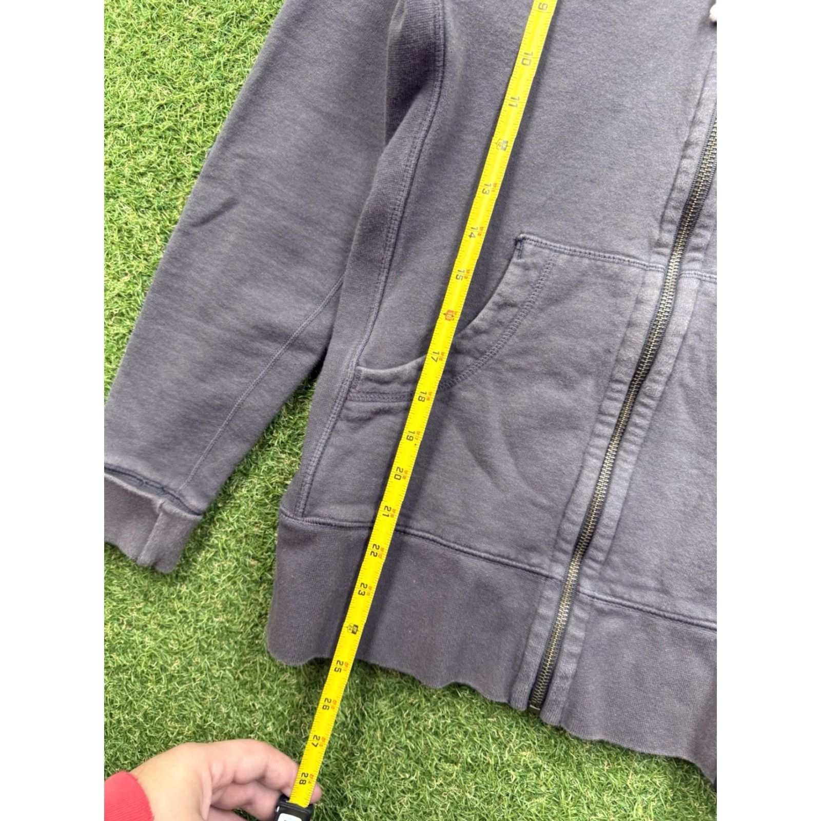 Vintage American Giant Hoodie Womens Small Gray Full Zip Sweatshirt with Pockets Regular Fit Size S / US 4 / IT 40 - 5 Thumbnail