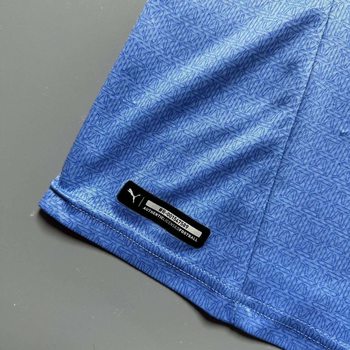 Puma MAN CITY PUMA 2021/2022 FOOTBALL HOME JERSEY #26 MAHREZ Size US XL / EU 56 / 4 - 8 Thumbnail