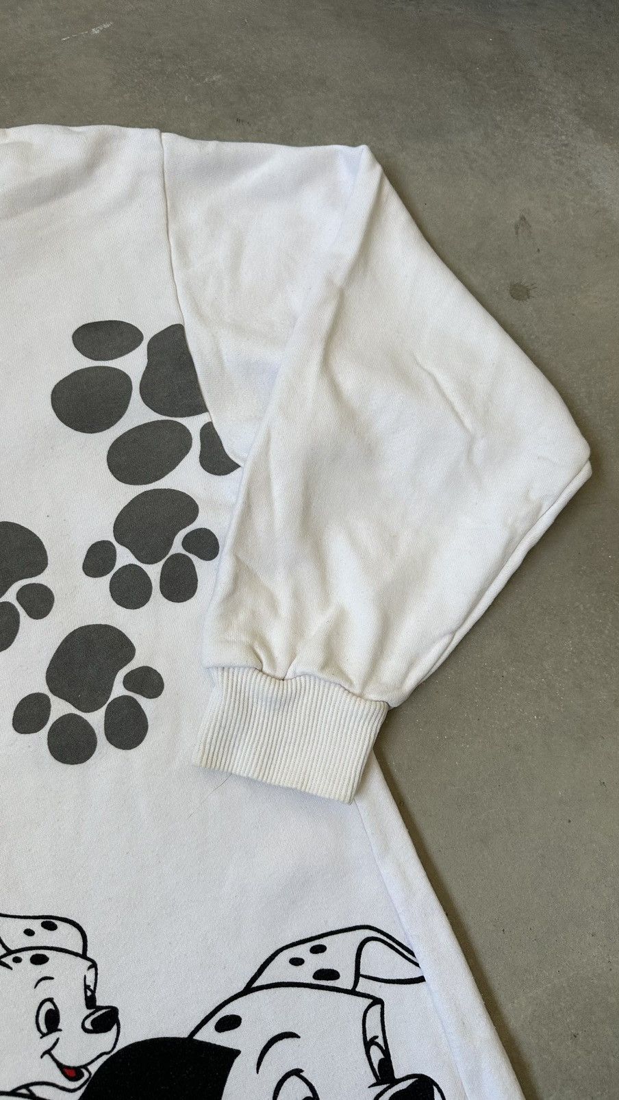 Vintage DIA CLUB 101 DALMATIONS SWEATSHIRT Size US L / EU 52-54 / 3 - 5 Thumbnail