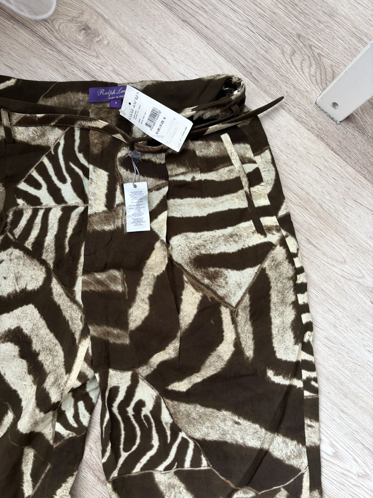 Ralph Lauren Purple Label Ralph Lauren Purple Label Collection Women’s Zebra Print Size 28" / US 6 / IT 42 - 6 Thumbnail