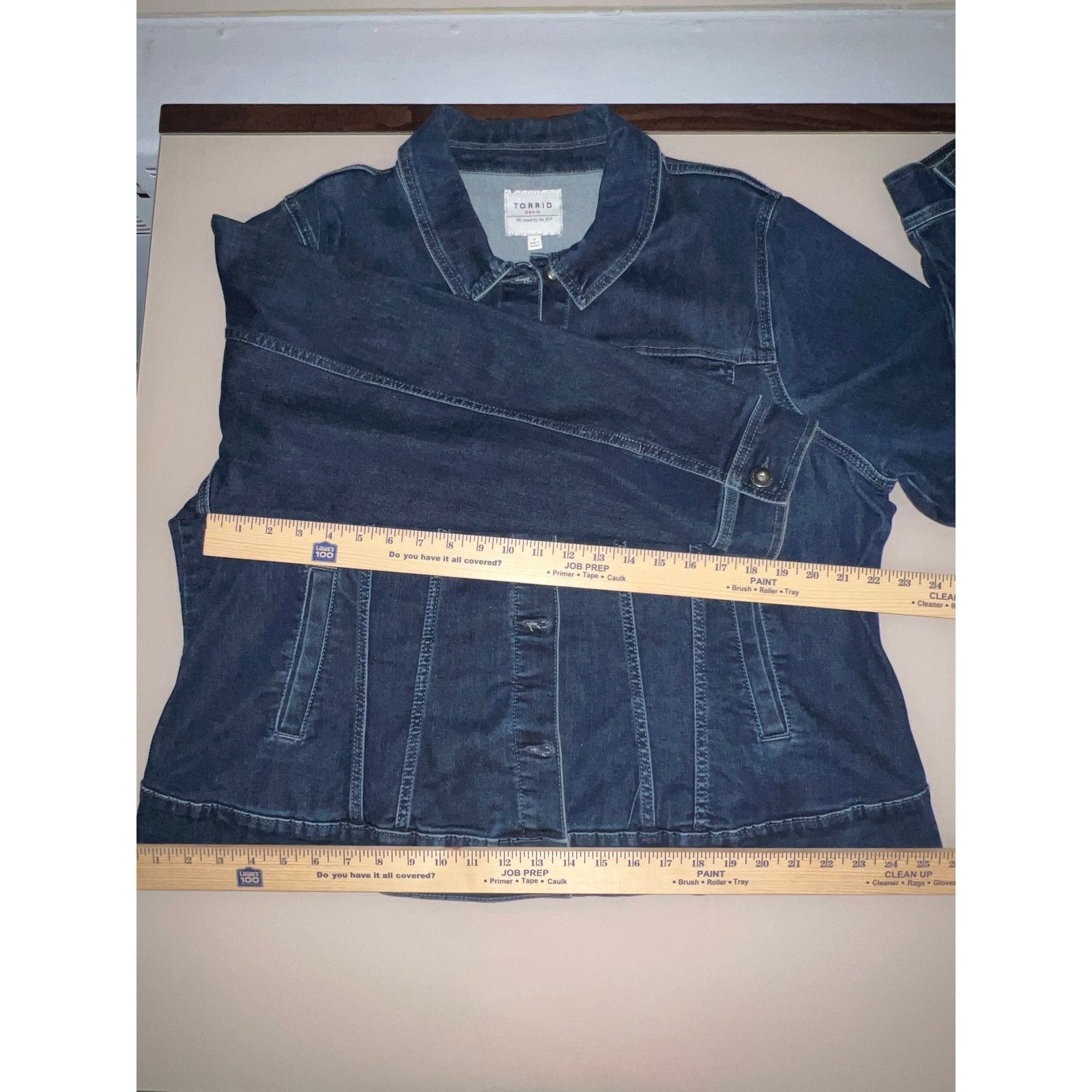 Other Torrid Dark Wash Denim Jean Jacket, Size 3 (3XL / 22-24) Size 3XL / US 20-22 - 11 Thumbnail